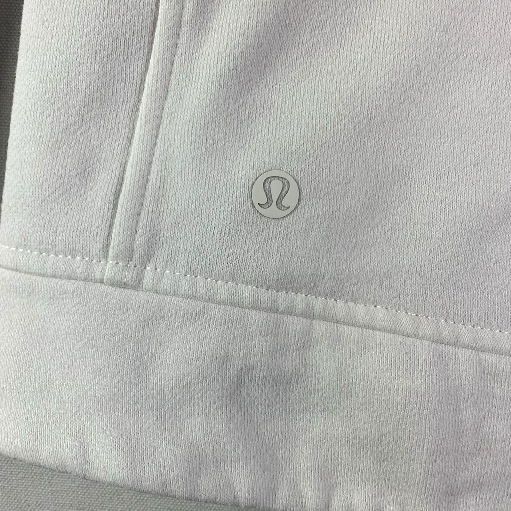 Lululemon Lululemon White Sweater Cowl Neck Button Snap Long Sleeve Full Zip Womens Small S with Pockets Size S / US 4 / IT 40 - 6 Thumbnail