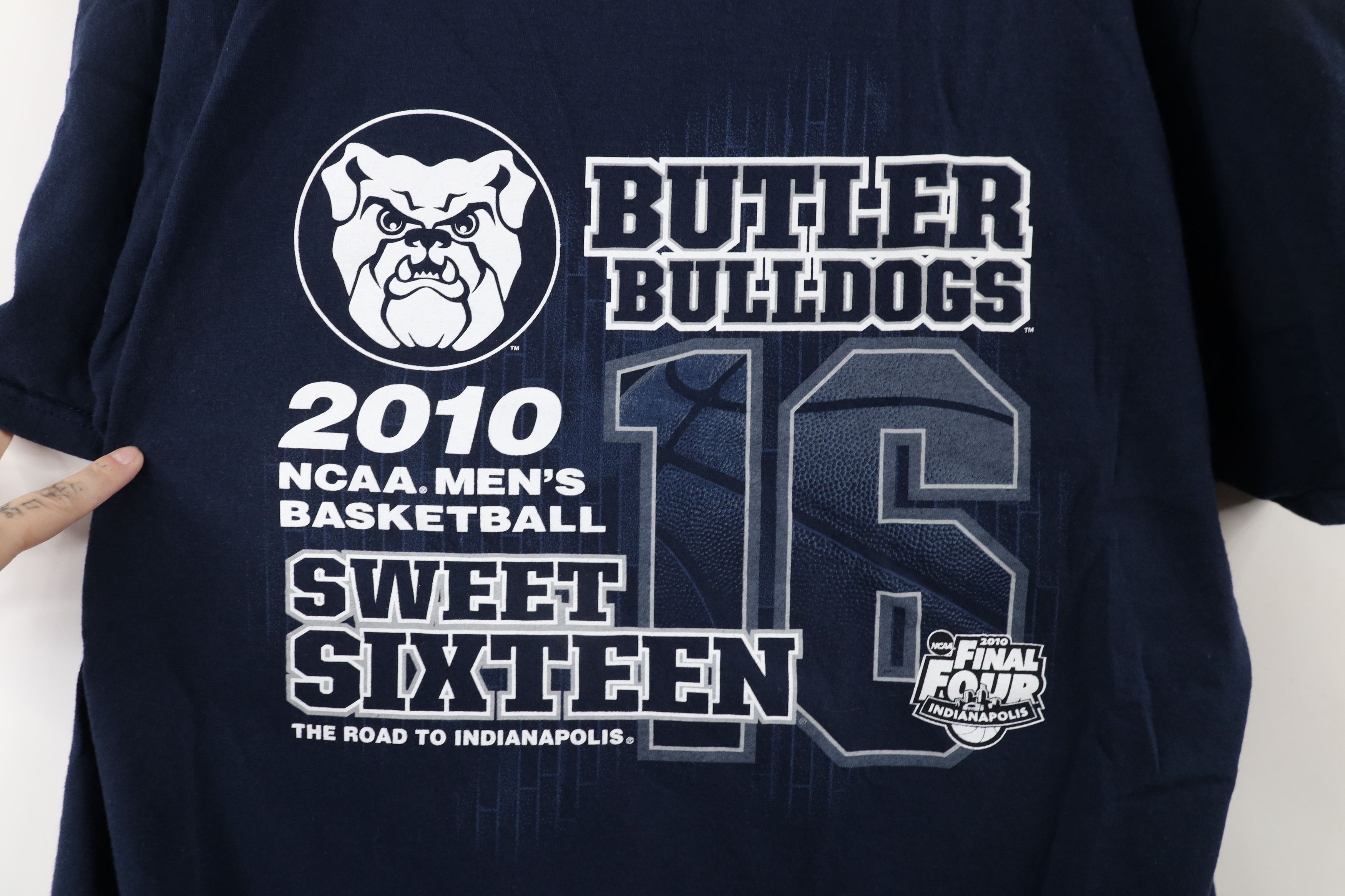 Vintage Y2K Sweet Sixteen Butler University Basketball T-Shirt Blue Size US XL / EU 56 / 4 - 4 Thumbnail