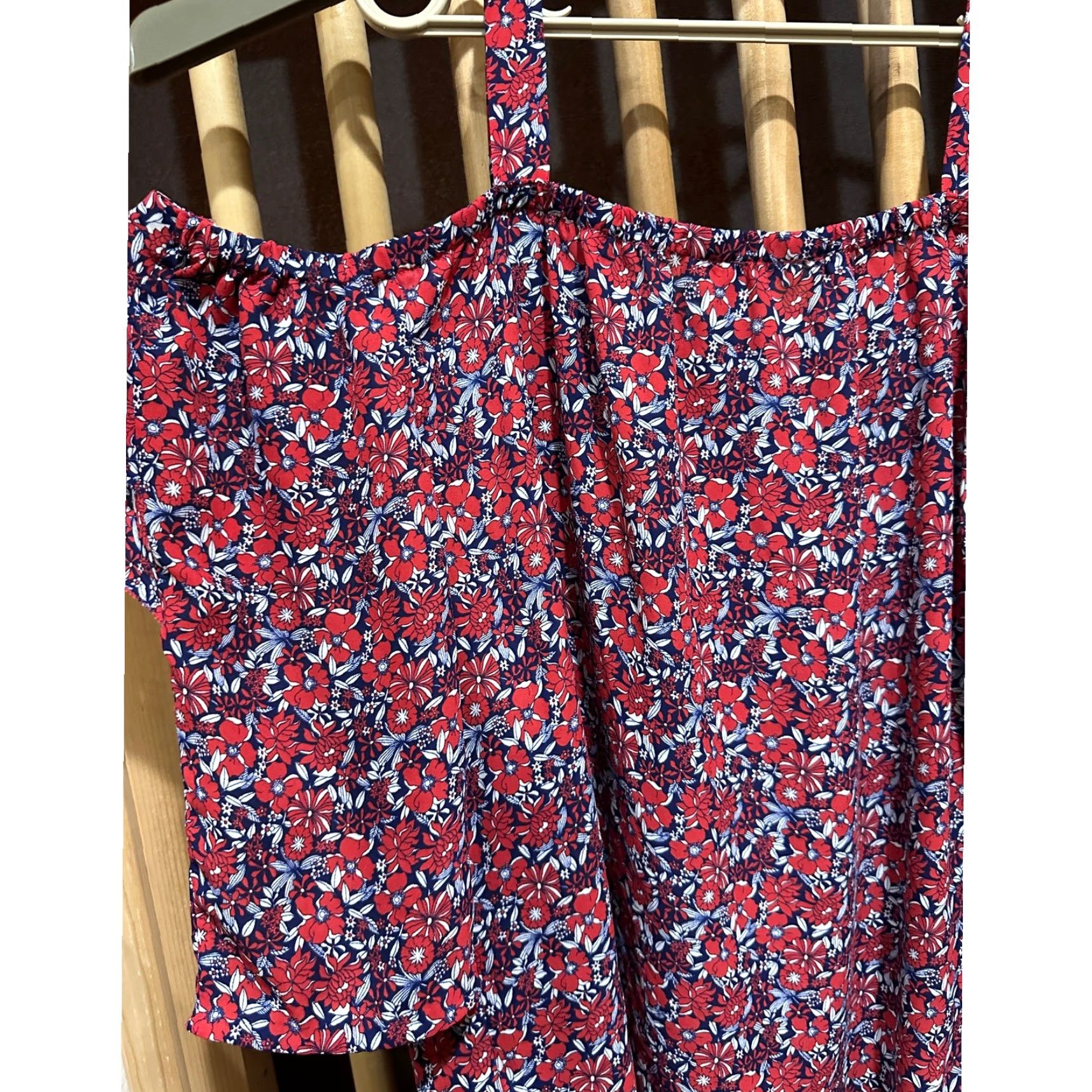 NYDJ NYDJ Blouse Plus 0X Red Floral Off the Shoulder Short Sleeve Tunic Womens Everyday Casual Summer Spring Fall Winter 0X Plus Polyester Machine Washable Size XL / US 12-14 / IT 48-50 - 4 Thumbnail
