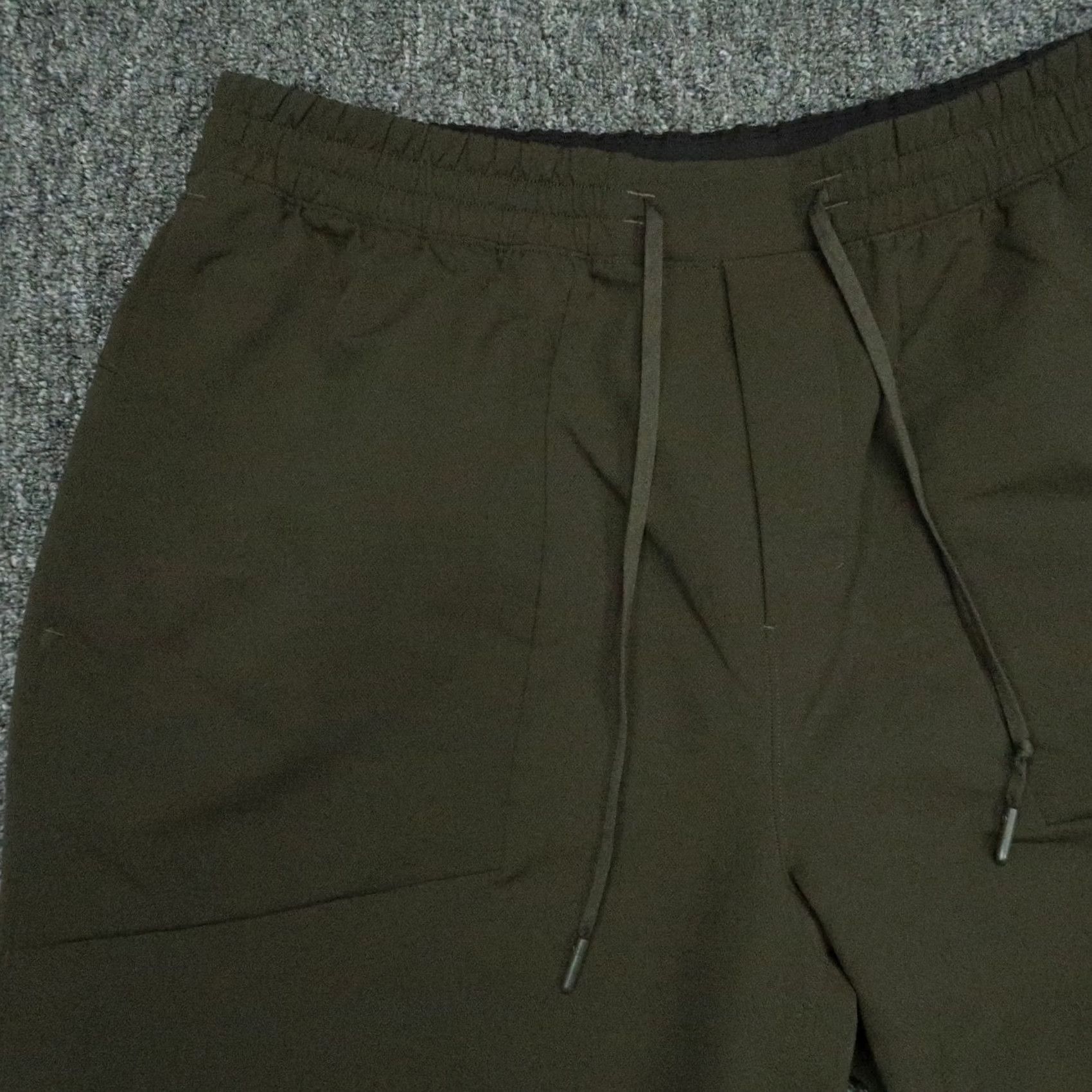 Lululemon Lululemon Mens XL Long Olive Green Performance Stretch Athletic Shorts Size US 36 / EU 52 - 2 Thumbnail