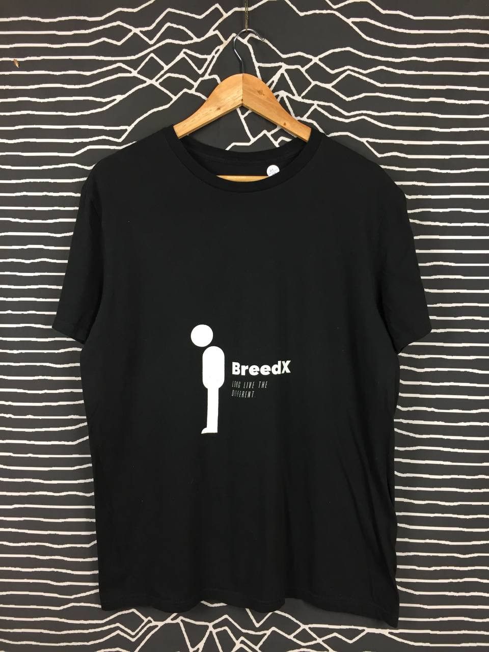 Vintage BreedX Long Live The Different Graphic Tee Size US L / EU 52-54 / 3 - 2 Thumbnail