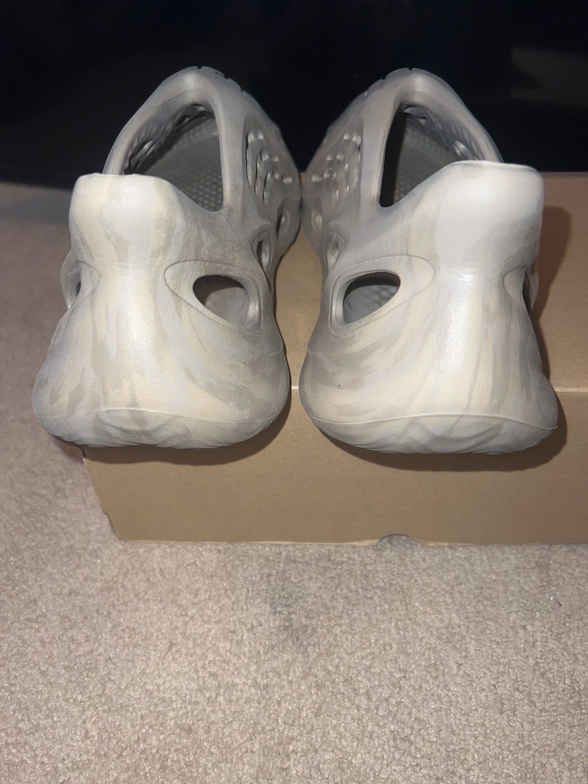 Adidas Yeezy foam runner “stone sage” Size US 13 / EU 46 - 5 Thumbnail