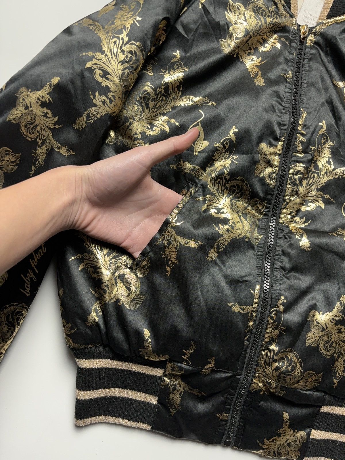 Vintage Baby phat gold vintage printed bomber jacket Size M / US 6-8 / IT 42-44 - 8 Thumbnail