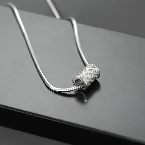 Jewelry Silver Pendant Necklace with Unique Design Size ONE SIZE - 6 Thumbnail