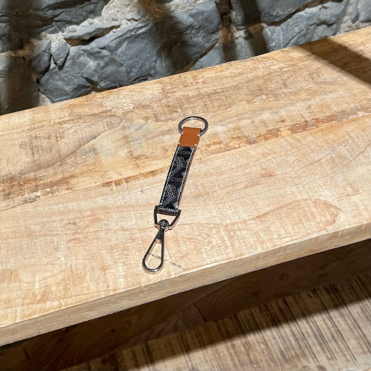 Goyard Goyard Goyardine Mousqueton Key Ring Keychain | Grailed Goyard Goyard Goyardine Mousqueton Key Ring Keychain | Grailed