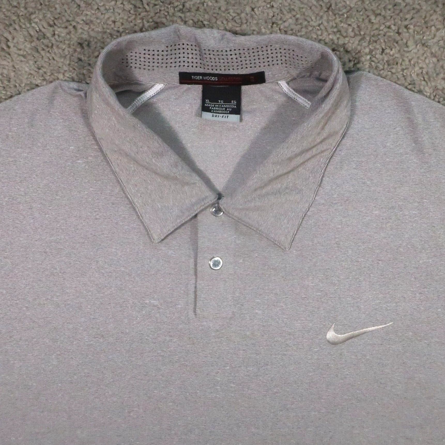 Vintage Tiger Woods Collection Polo Shirt Mens XL Gray Dri Fit Performance Vented Collar Slide Visible Logo Short Sleeve Golf Shirt Nike Tiger Woods 90s? Size US XL / EU 56 / 4 - 3 Thumbnail