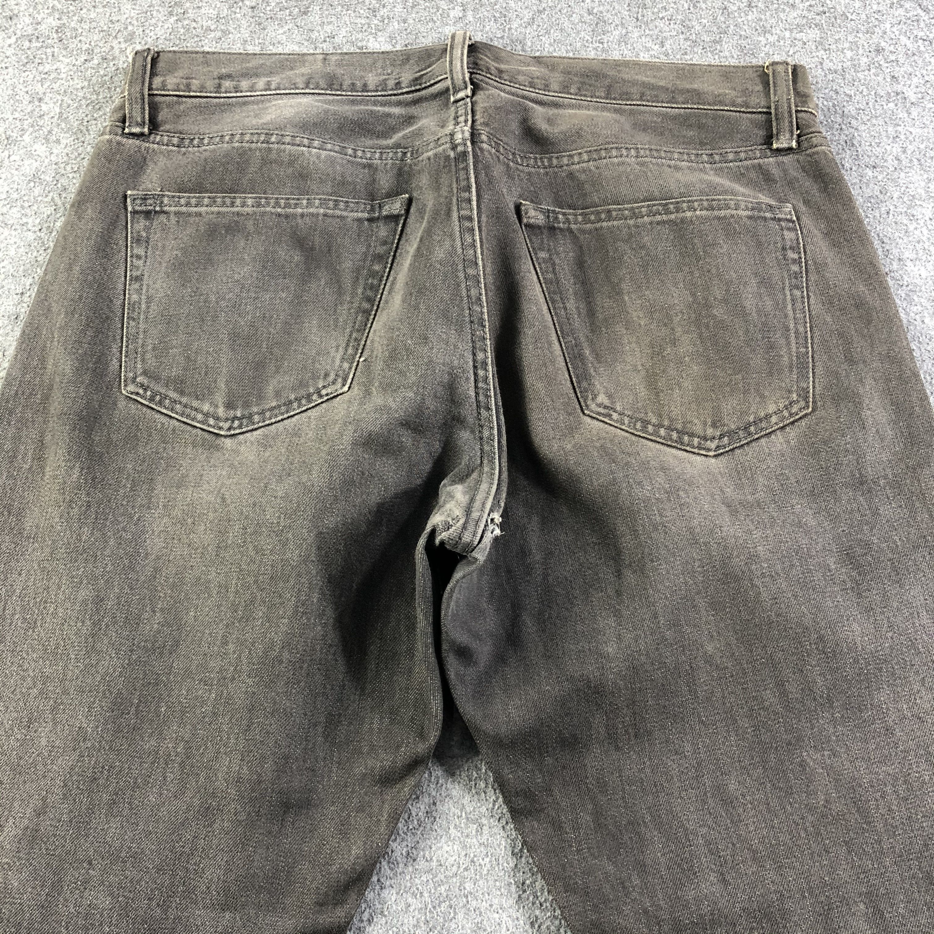 Japanese Brand Uniqlo Selvedge Jeans Faded Black Denim -J2796 Size US 35 - 4 Thumbnail
