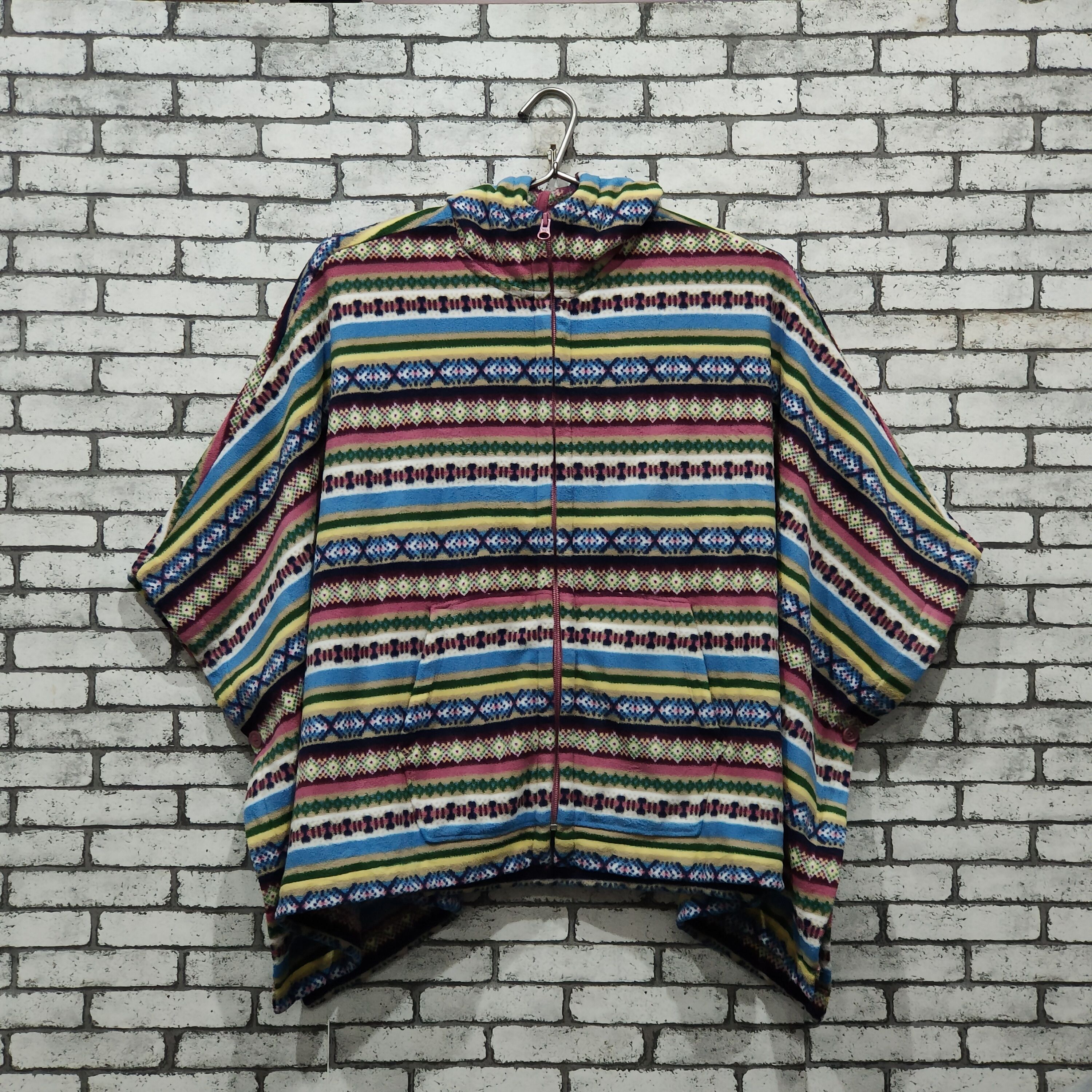 Uniqlo 🔥Uniqlo poncho fleece hoodie Size US XXL / EU 58 / 5 - 1 Thumbnail