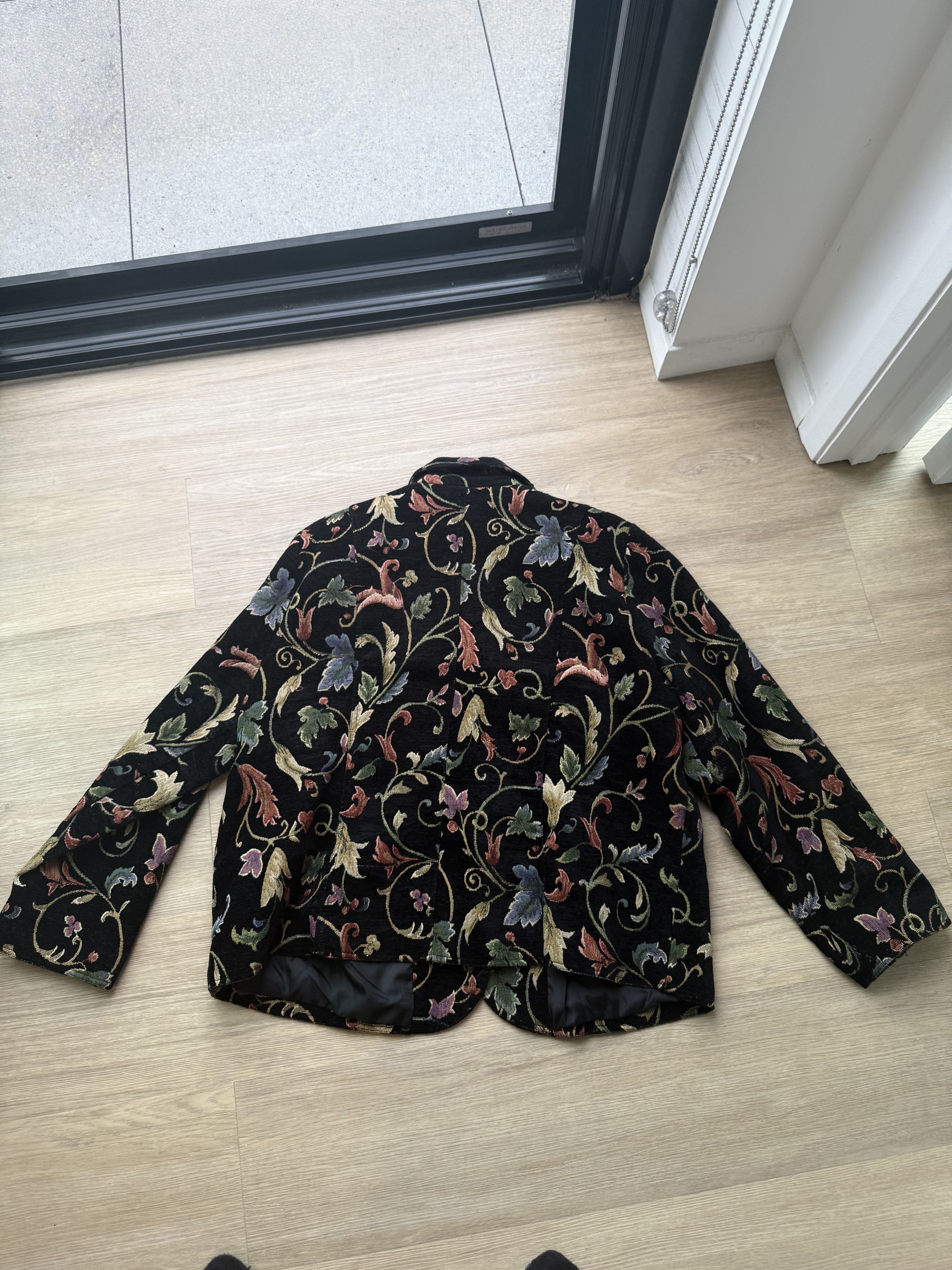 Vintage Vintage Dark Floral Jacket by ELCC Size US XXL / EU 58 / 5 - 6 Thumbnail