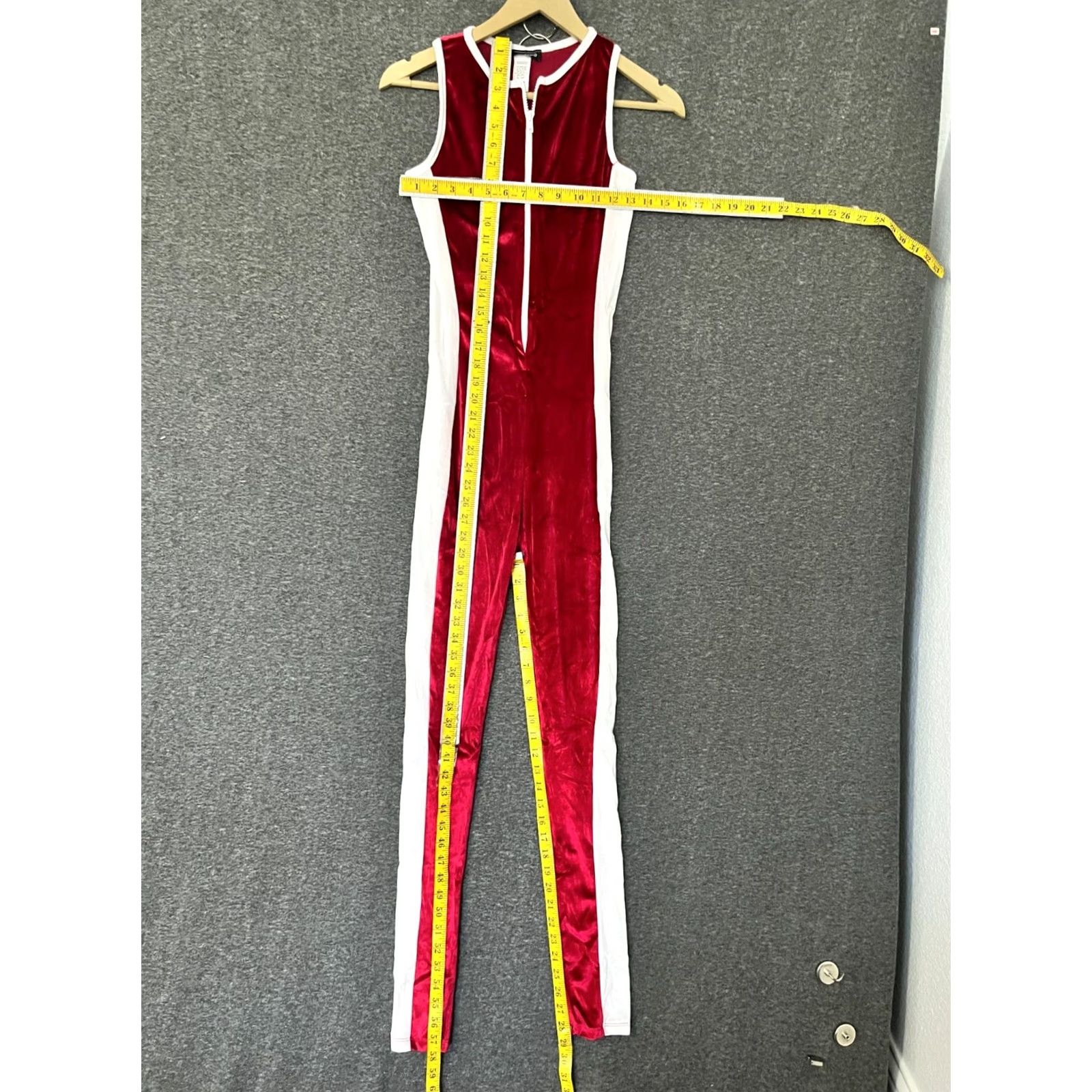 Vintage Codigo Women's Yoga Sleeveless Tight 1/4 Zip Round Neck Red Jumpsuit Size S Size 28" / US 6 / IT 42 - 4 Thumbnail