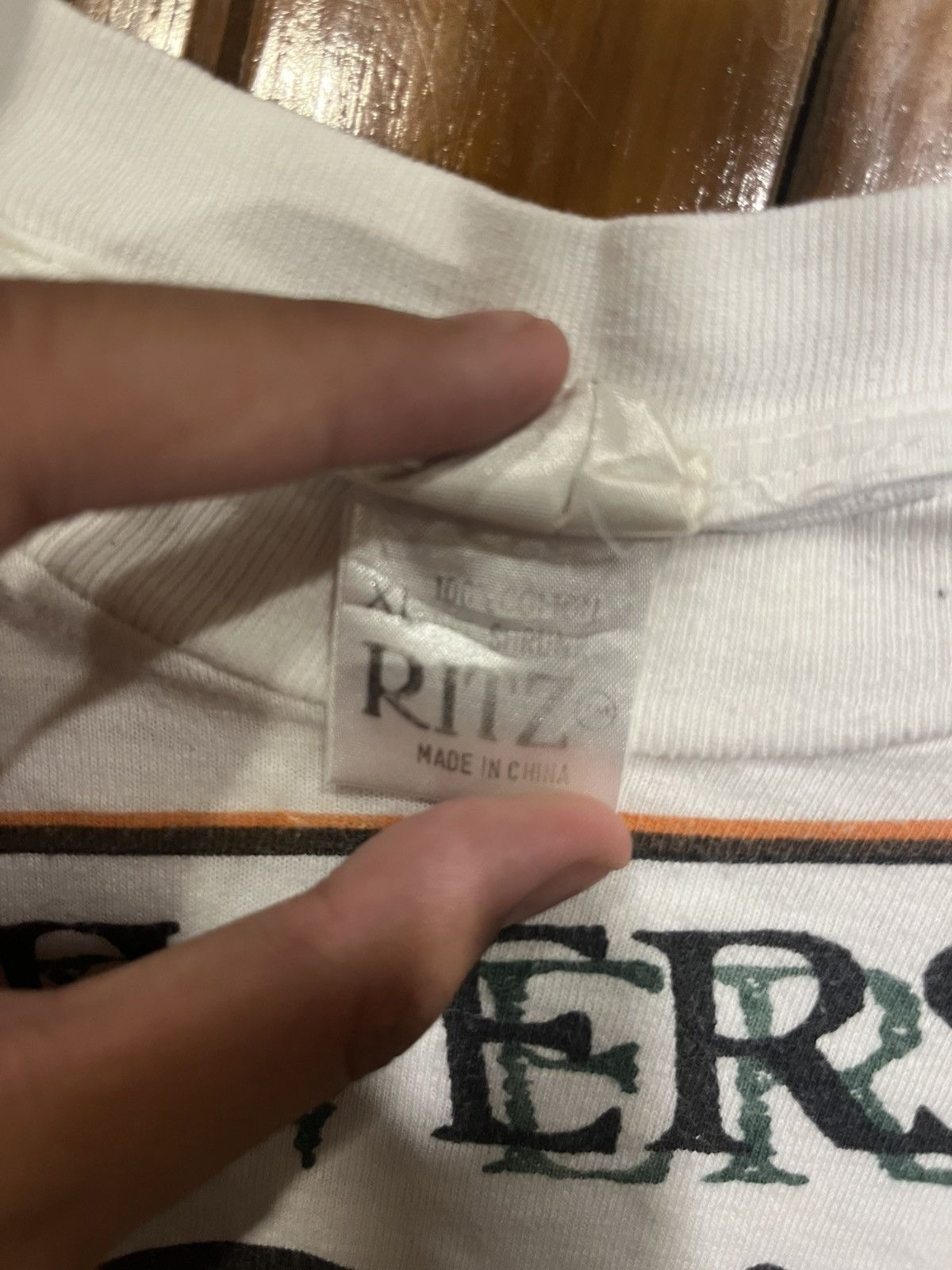 Other Vintage 90s University of Miami Hurricanes T-Shirt Size US XL / EU 56 / 4 - 7 Thumbnail