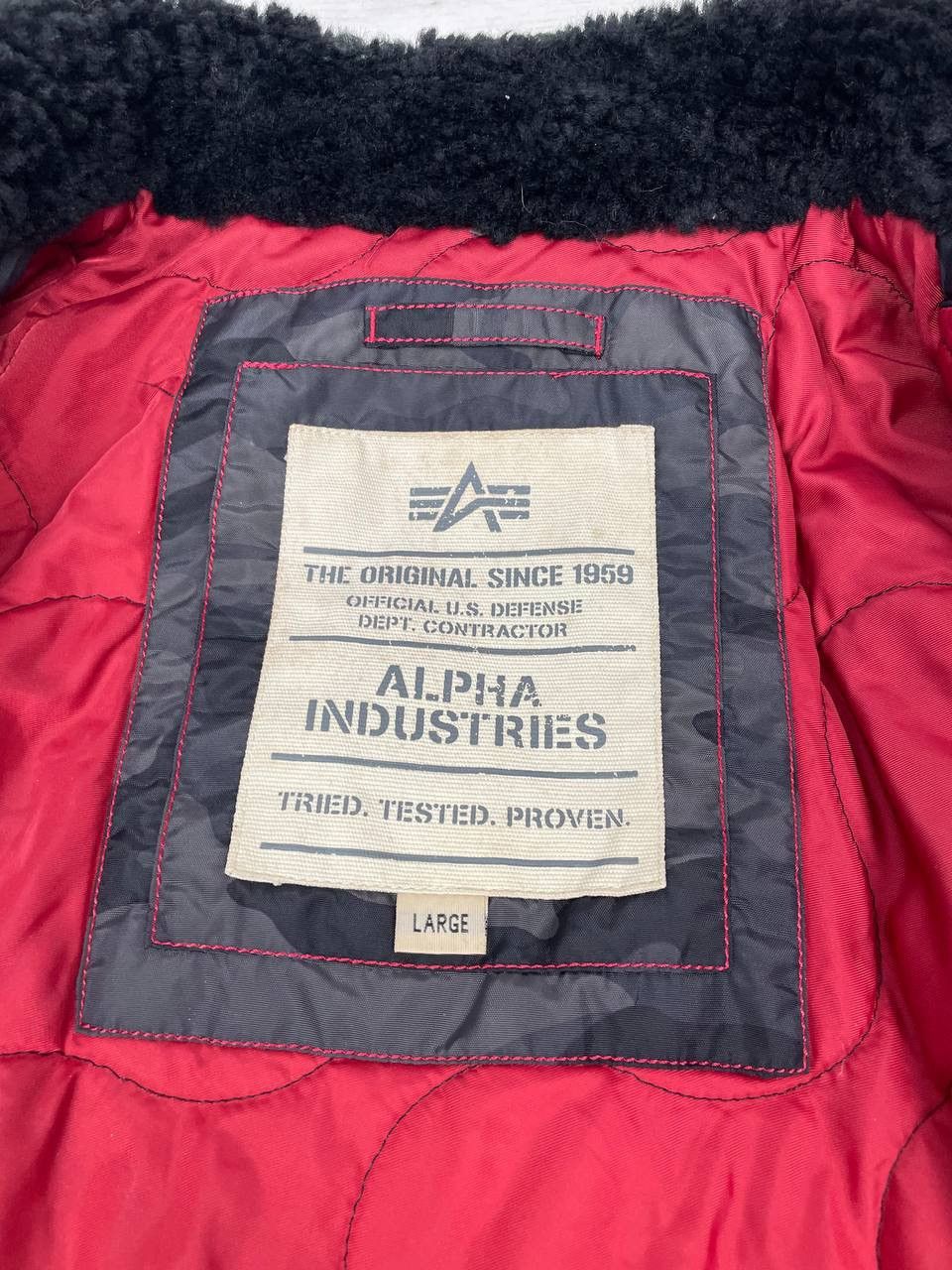 Alpha Industries Vintage Alpha Industries Camo Bomber Jacket US Military Army Size US L / EU 52-54 / 3 - 14 Thumbnail