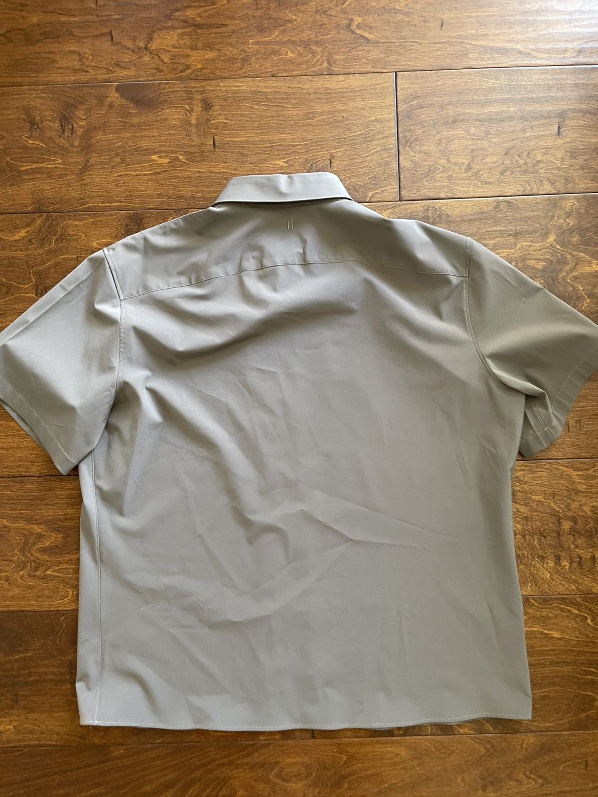 Neil Barrett Neil Barrett Short Sleeve Button Up Size US XL / EU 56 / 4 - 4 Thumbnail
