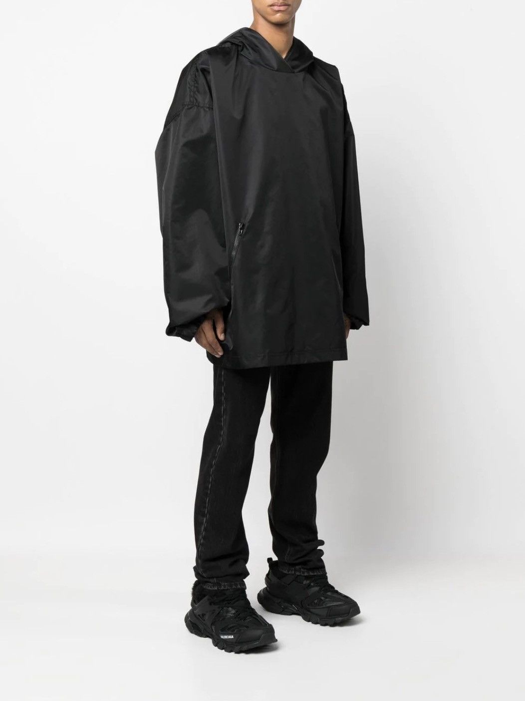 Balenciaga Balenciaga Pull Over Jacket Nylon Bomber Black Size 2 Size US XXL / EU 58 / 5 - 11 Thumbnail