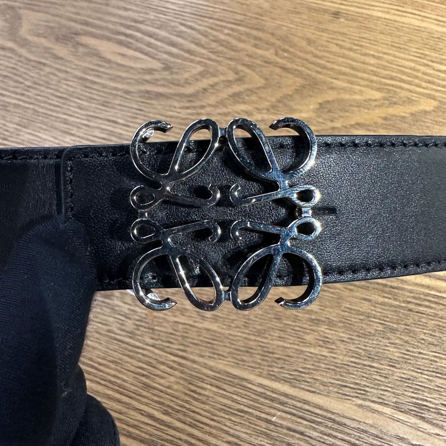 Loewe Loewe May349 Smooth Buckle Calfskin Leather Logo Belt Size ONE SIZE - 2 Thumbnail
