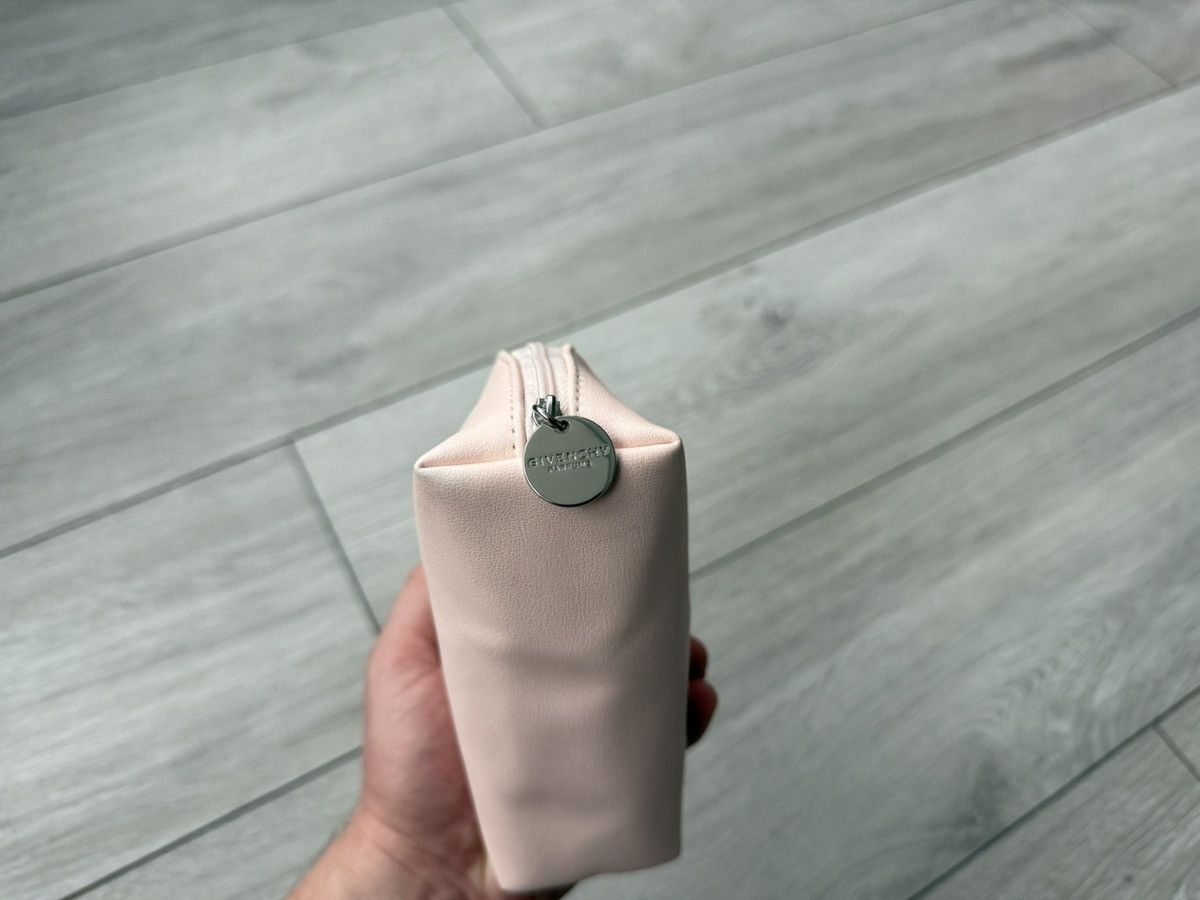 Givenchy Givenchy Beaute Pink Bag Size ONE SIZE - 7 Thumbnail