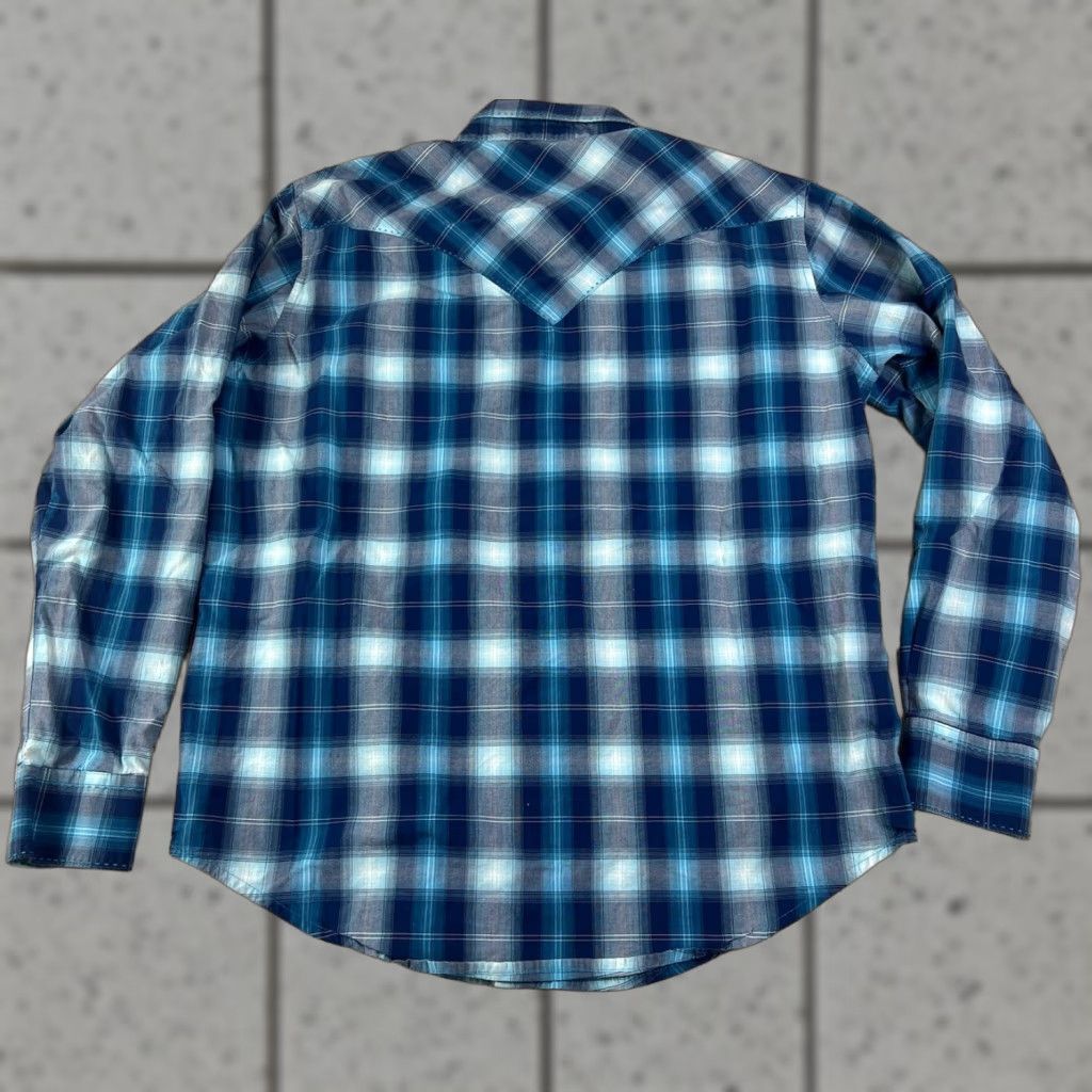Wrangler VINTAGE Wrangler Shirt Western American Cowboys Pearl Snap Button Blue Large Mens Long Sleeve Button-Up Flannel Western Theme Size US L / EU 52-54 / 3 - 1 Thumbnail