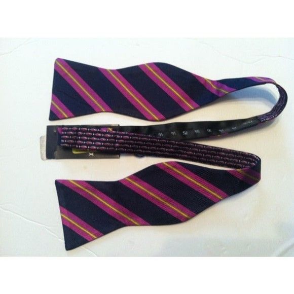 Daniel Cremieux DANIEL CREMIEUX MEN'S NAVY 100%SILK BOW TIE Size ONE SIZE - 4 Thumbnail