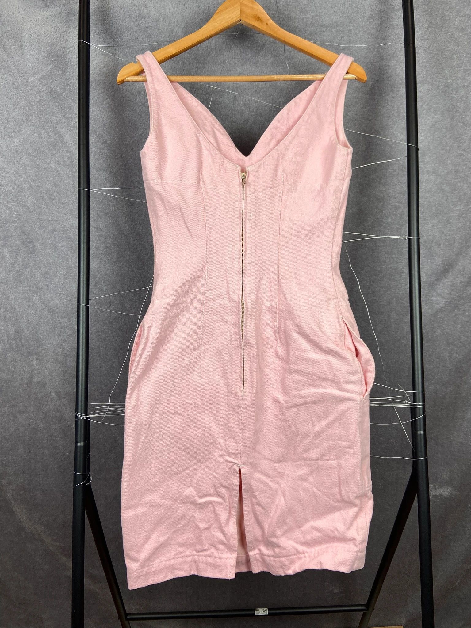 Katharine Hamnett London Dress Katharine Hamnett pink vintage zip front bodycon S Size S / US 4 / IT 40 - 1 Thumbnail