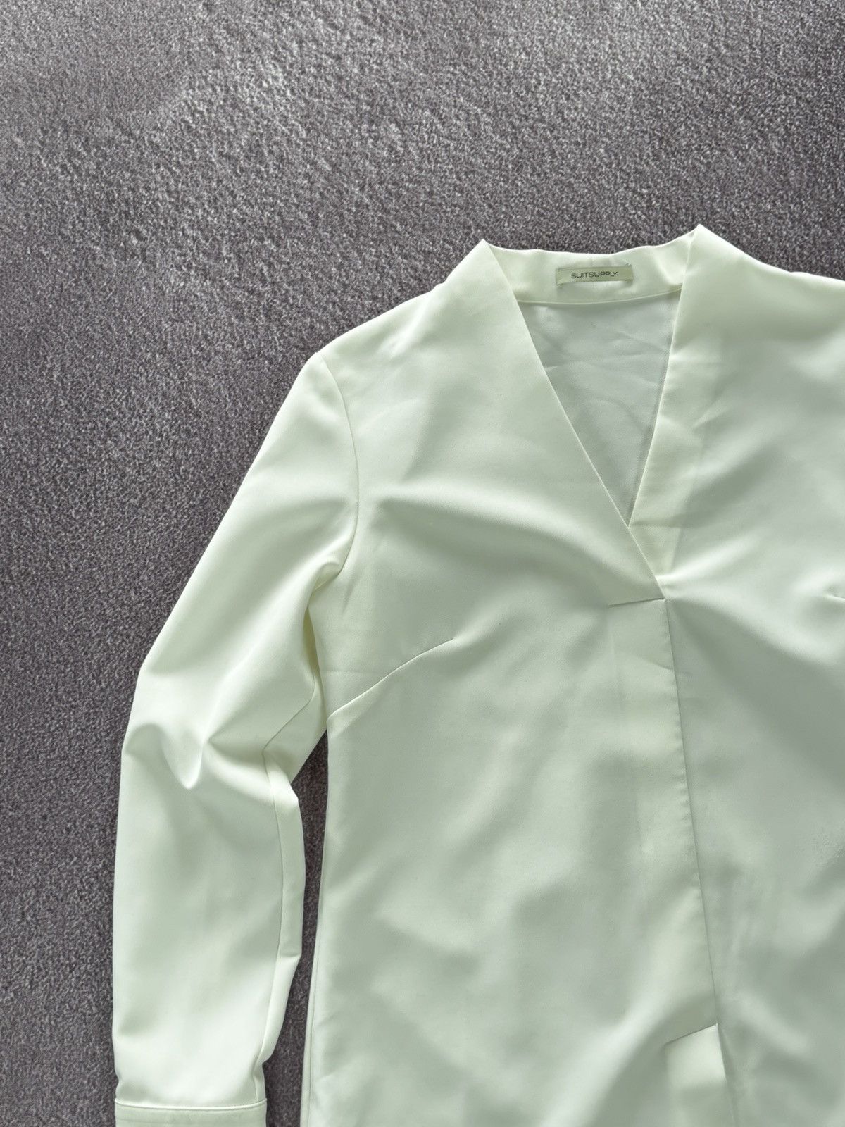 Suitsupply 00s Suitsupply Glamour Classic Abstract Blouse Size US S / EU 44-46 / 1 - 4 Thumbnail