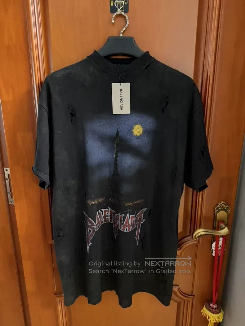 Balenciaga Balenciaga Eiffel Tower Aged Short Sleeve Size US S / EU 44-46 / 1 - 1 Thumbnail