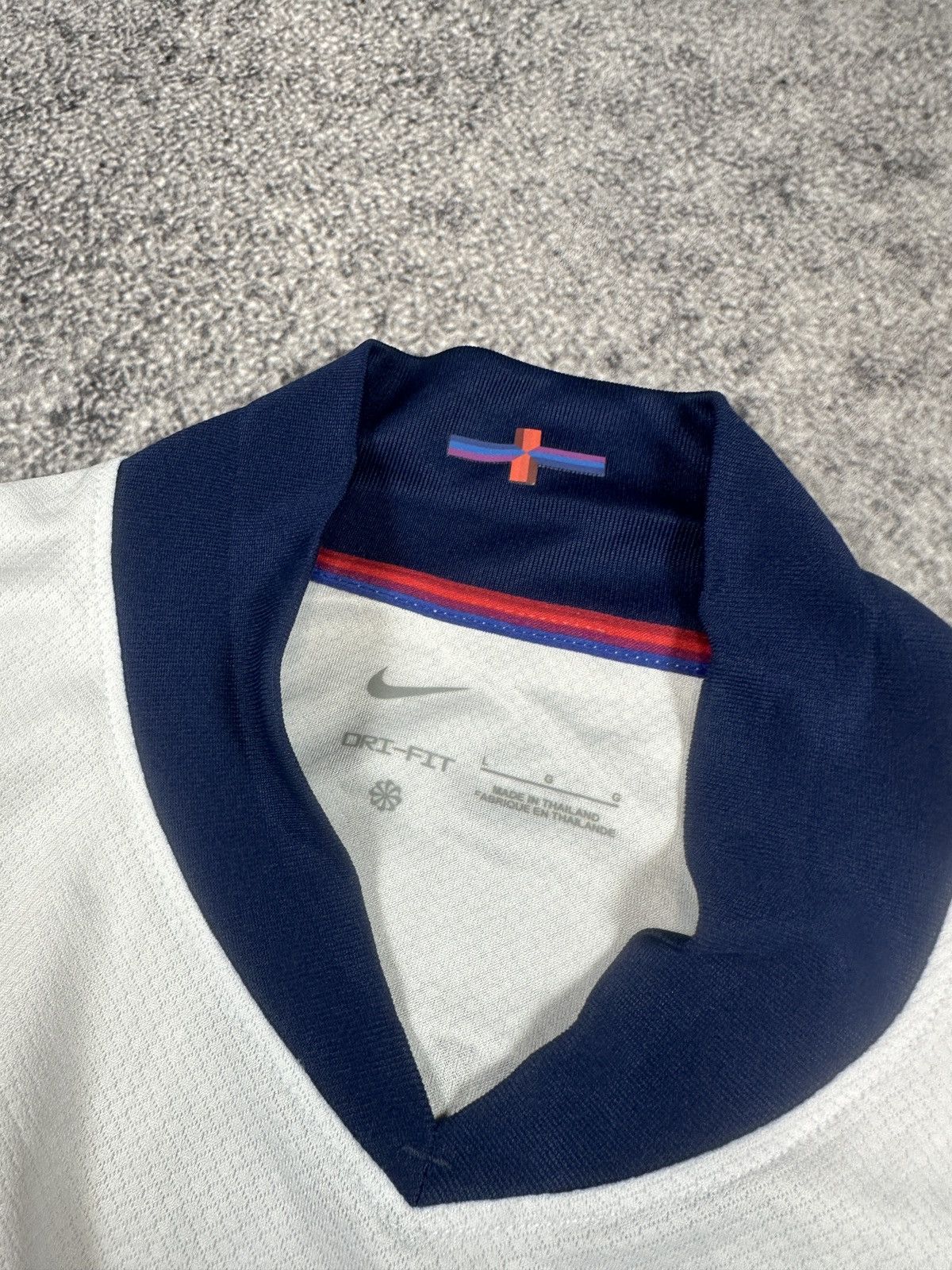 Nike Nike England 22 Bellingham Soccer Jersey Blokecore L Rare Size US L / EU 52-54 / 3 - 7 Thumbnail