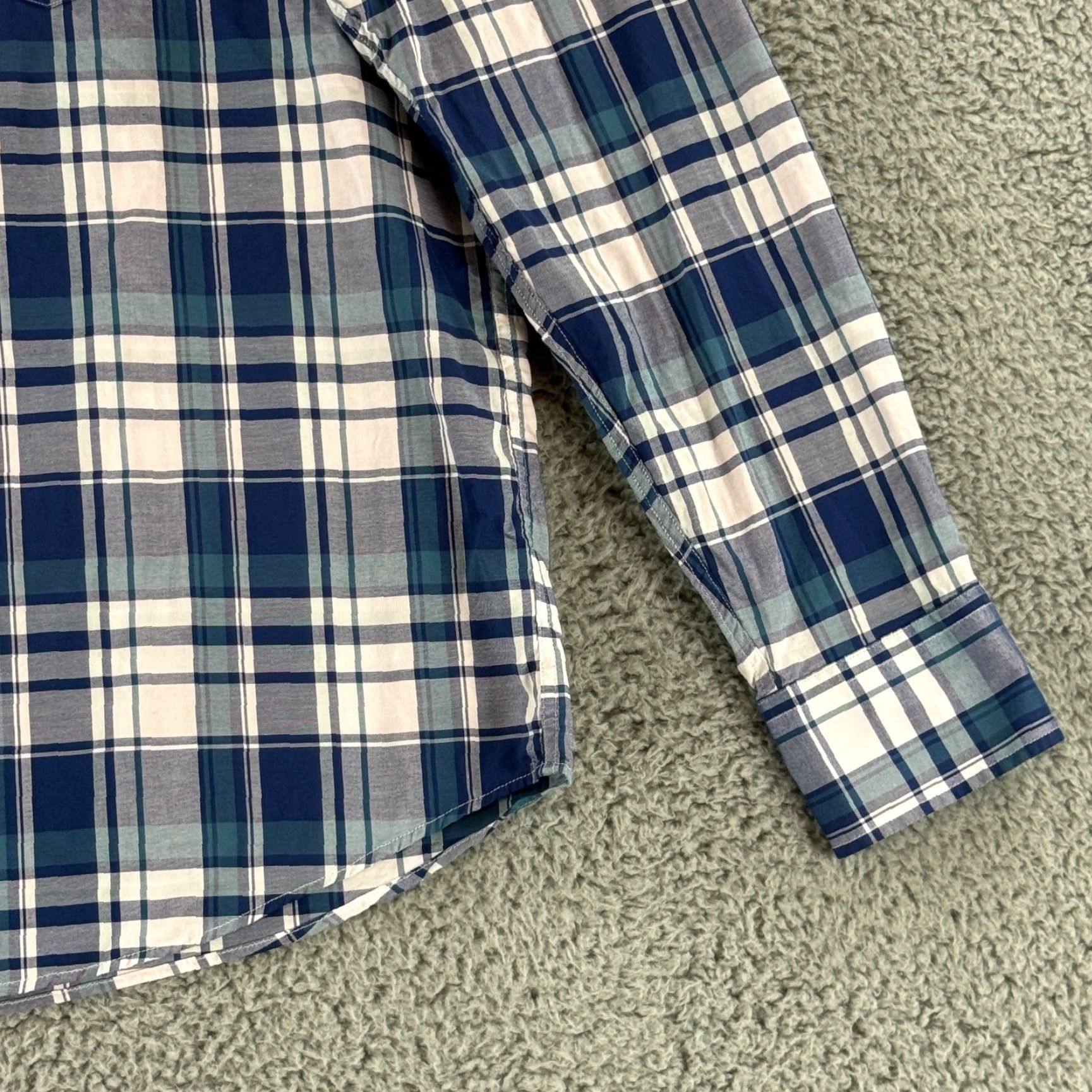 UNTUCKit UNTUCKit Button-Up Shirt Mens XL Blue Plaid Long Sleeve 100% Cotton Jeans? Size US XL / EU 56 / 4 - 4 Thumbnail