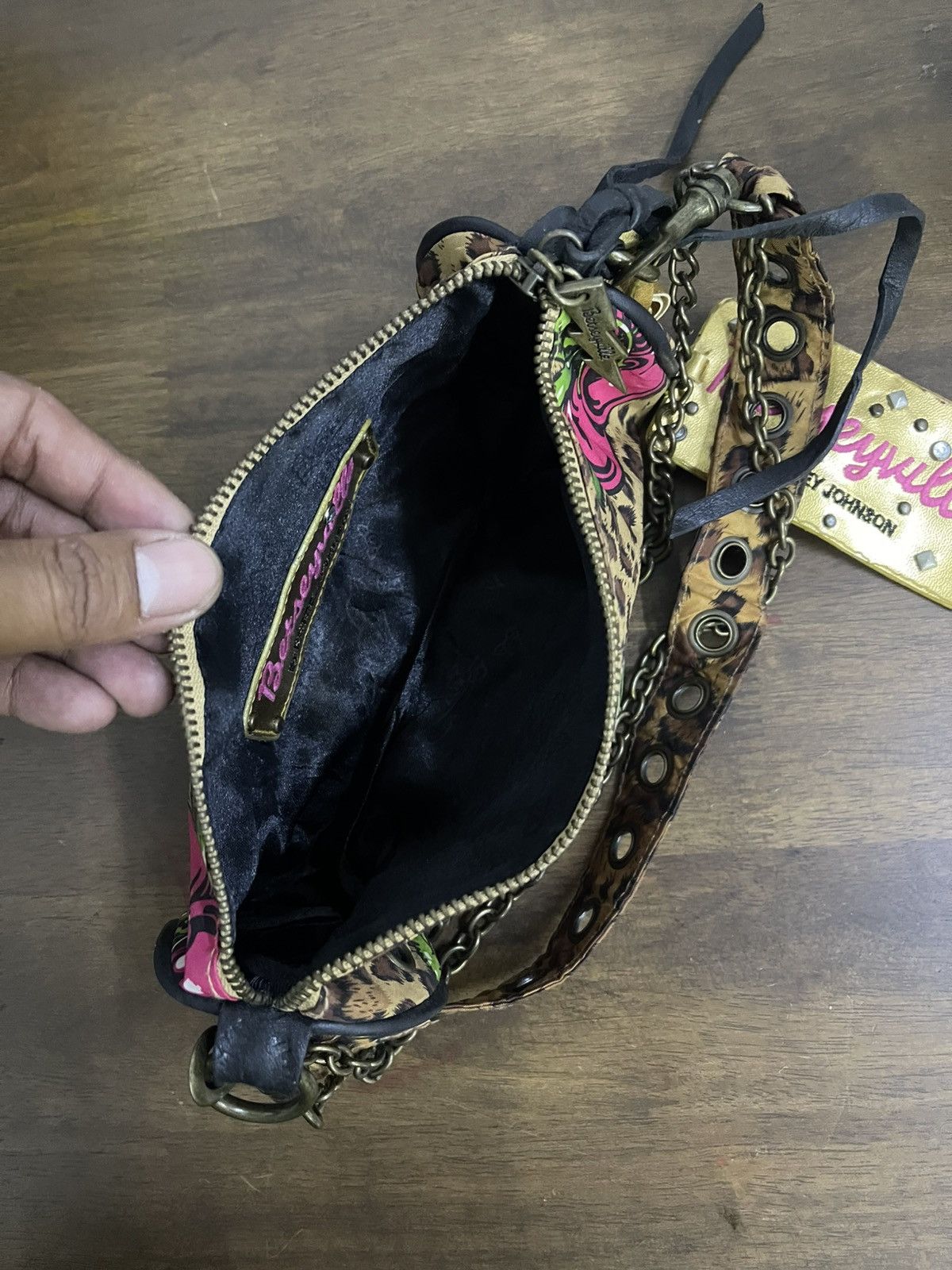 Betsey Johnson Last drop!!Vintage Betsey Johnson Cherry mini Purse handbag Size ONE SIZE - 13 Thumbnail