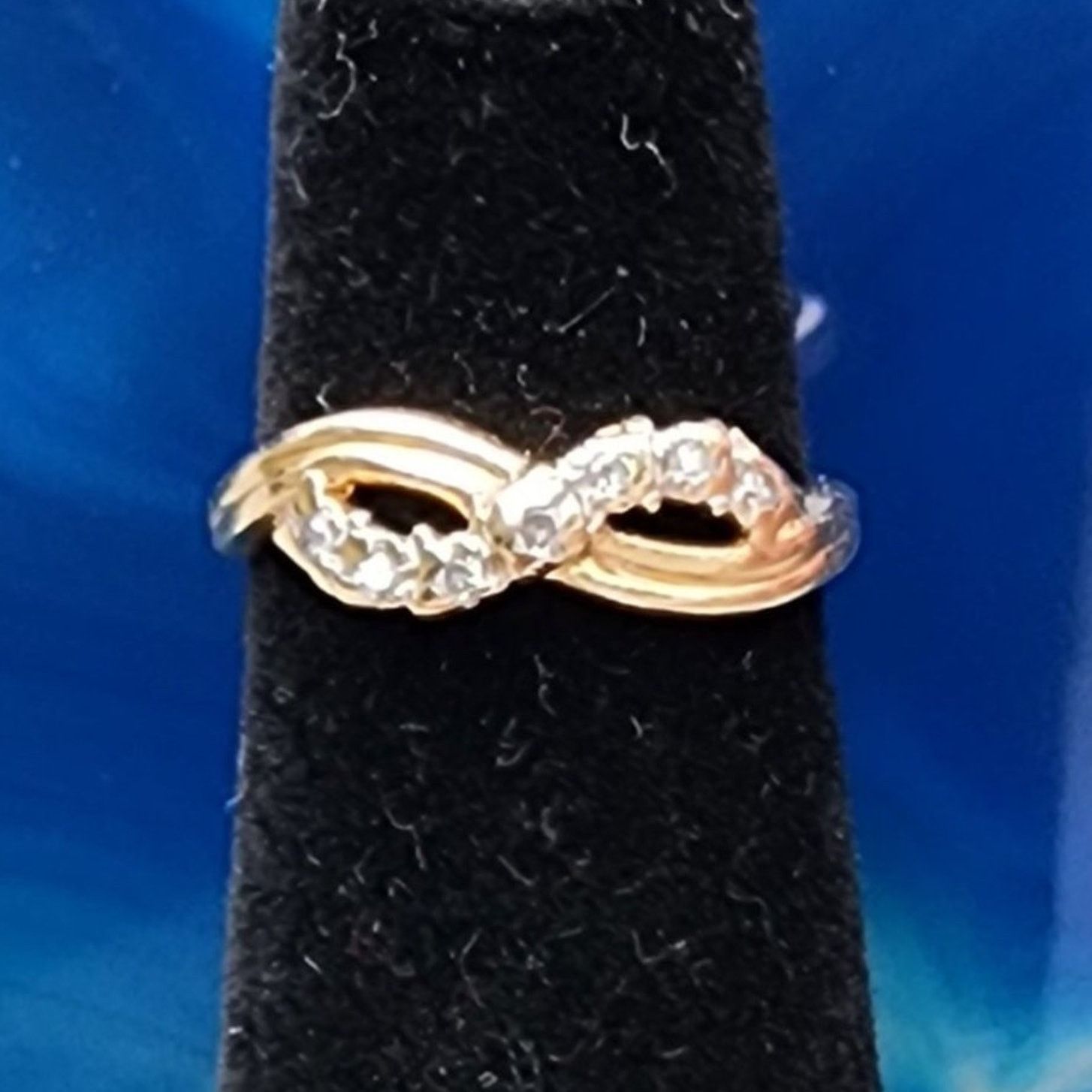 Vintage 14K Yellow Gold Infinity Symbol Diamond Accent Pinky Ring Size ONE SIZE - 3 Thumbnail