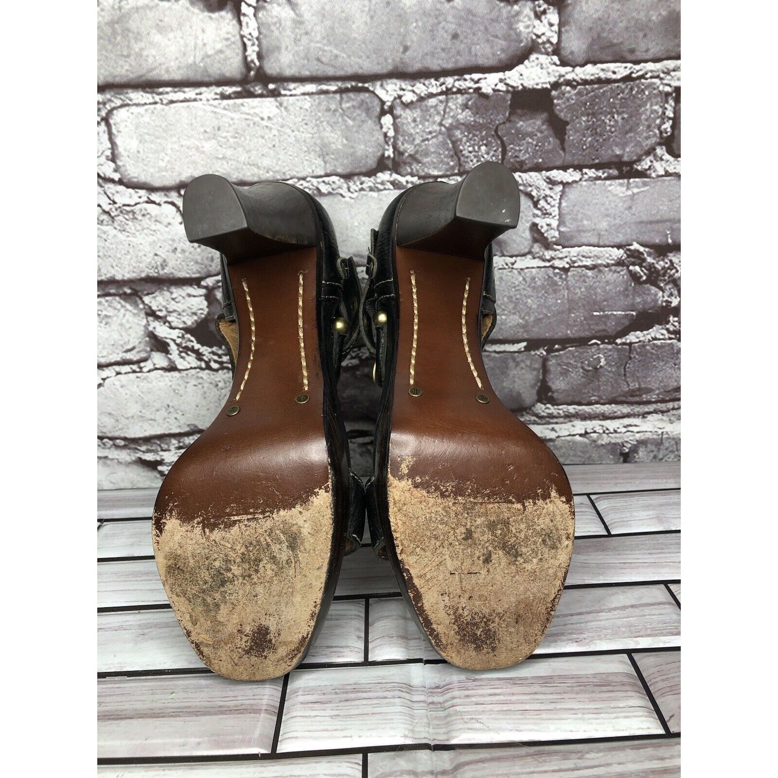 Frye Frye Gabby Bucklet Black Leather T-Strap High Heel Sandals W Size US 7 / IT 37 - 13 Thumbnail