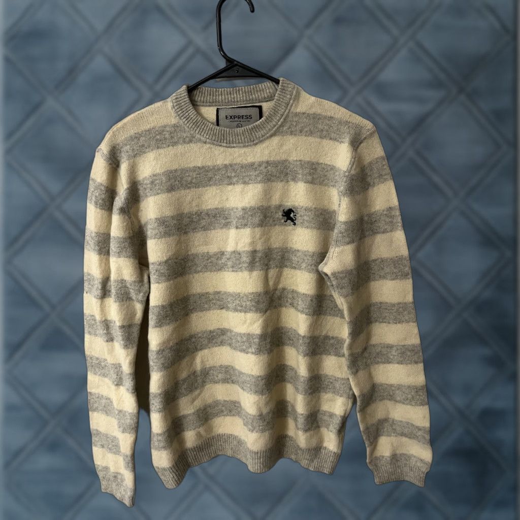 Express EUC Mens Express Sweater Large Gray Striped Pullover Crew Neck 90s Casual Knit Lomb? Size US L / EU 52-54 / 3 - 1 Thumbnail