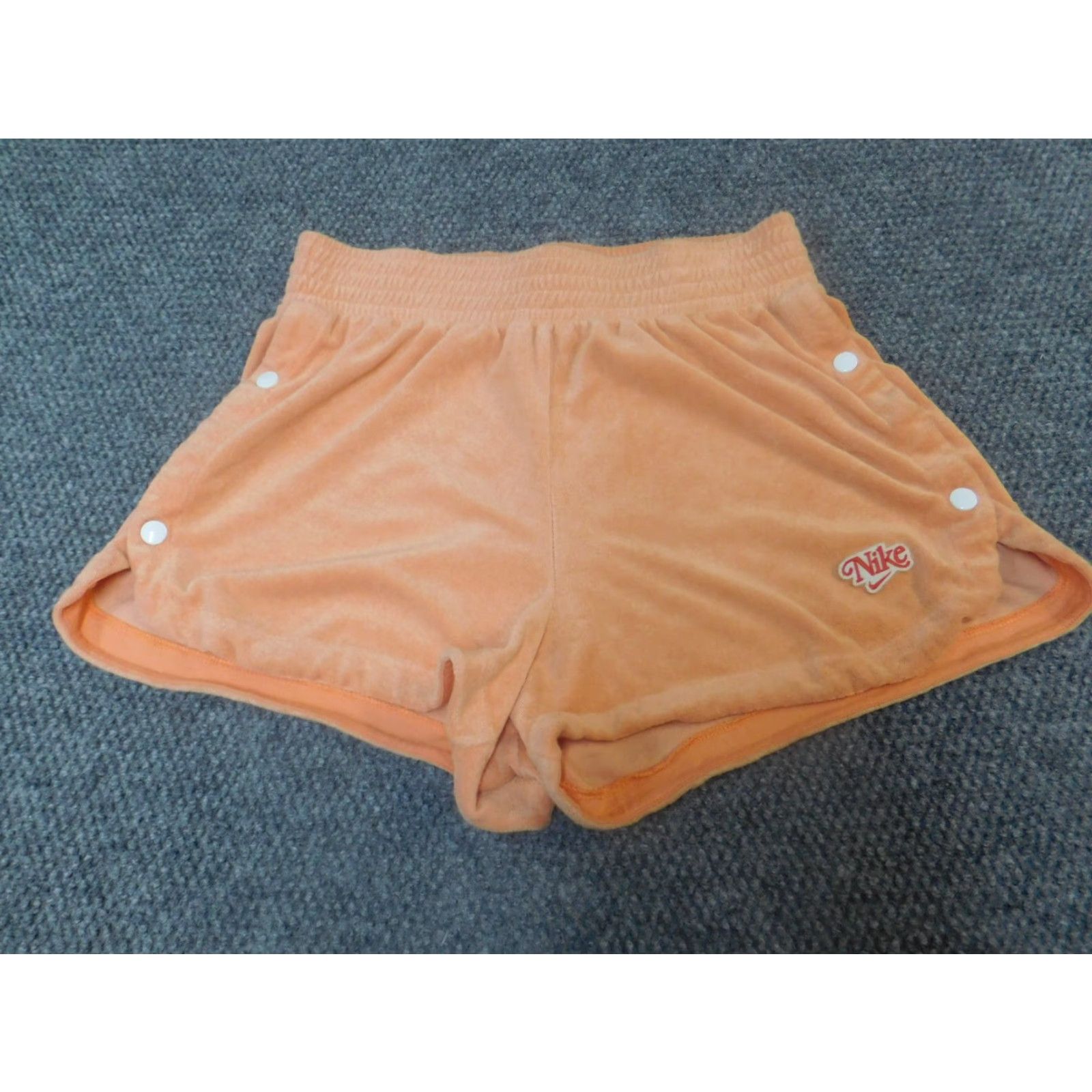Nike Nike Womens Sweat Shorts Casual Short M Pink Canvas Zipper 2 Pocket Classic Rise Mid 8.5-10.5 Cotton Blend Spandex Size 28" / US 6 / IT 42 - 2 Thumbnail