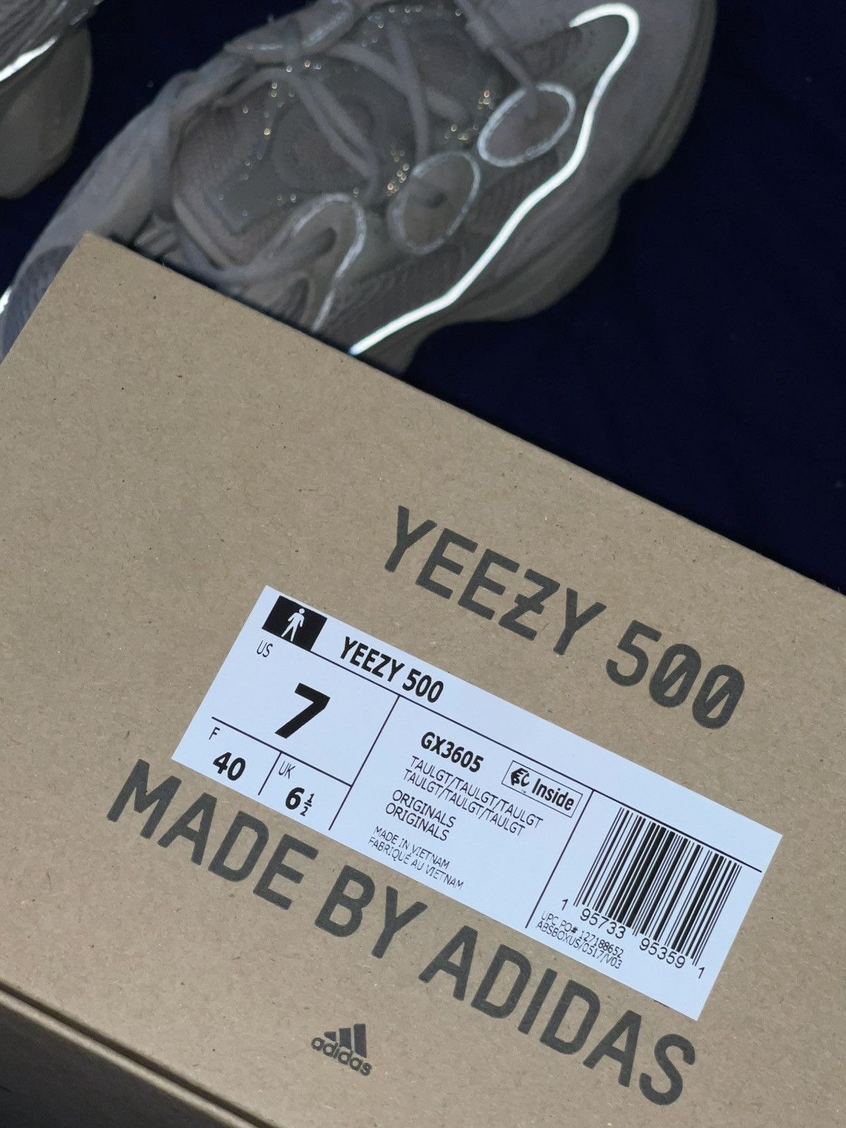 Adidas × Kanye West Yeezy 500 ‘Taupe Light’ Size US 7 / EU 40 - 6 Thumbnail