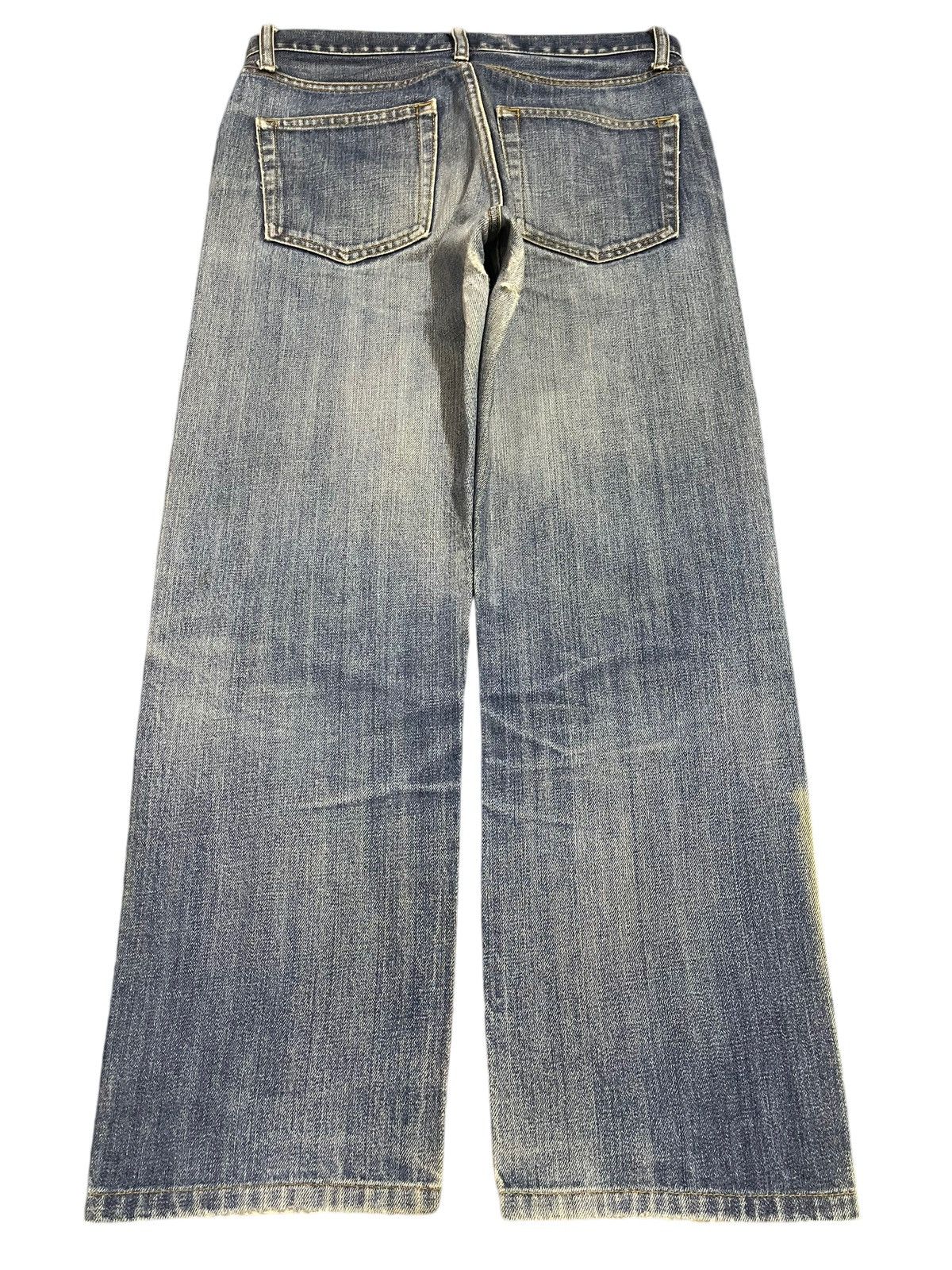 Uniqlo Vintage Japanese Uniqlo Blue Faded Wash Style Baggy Jeans Size US 30 / EU 46 - 2 Thumbnail