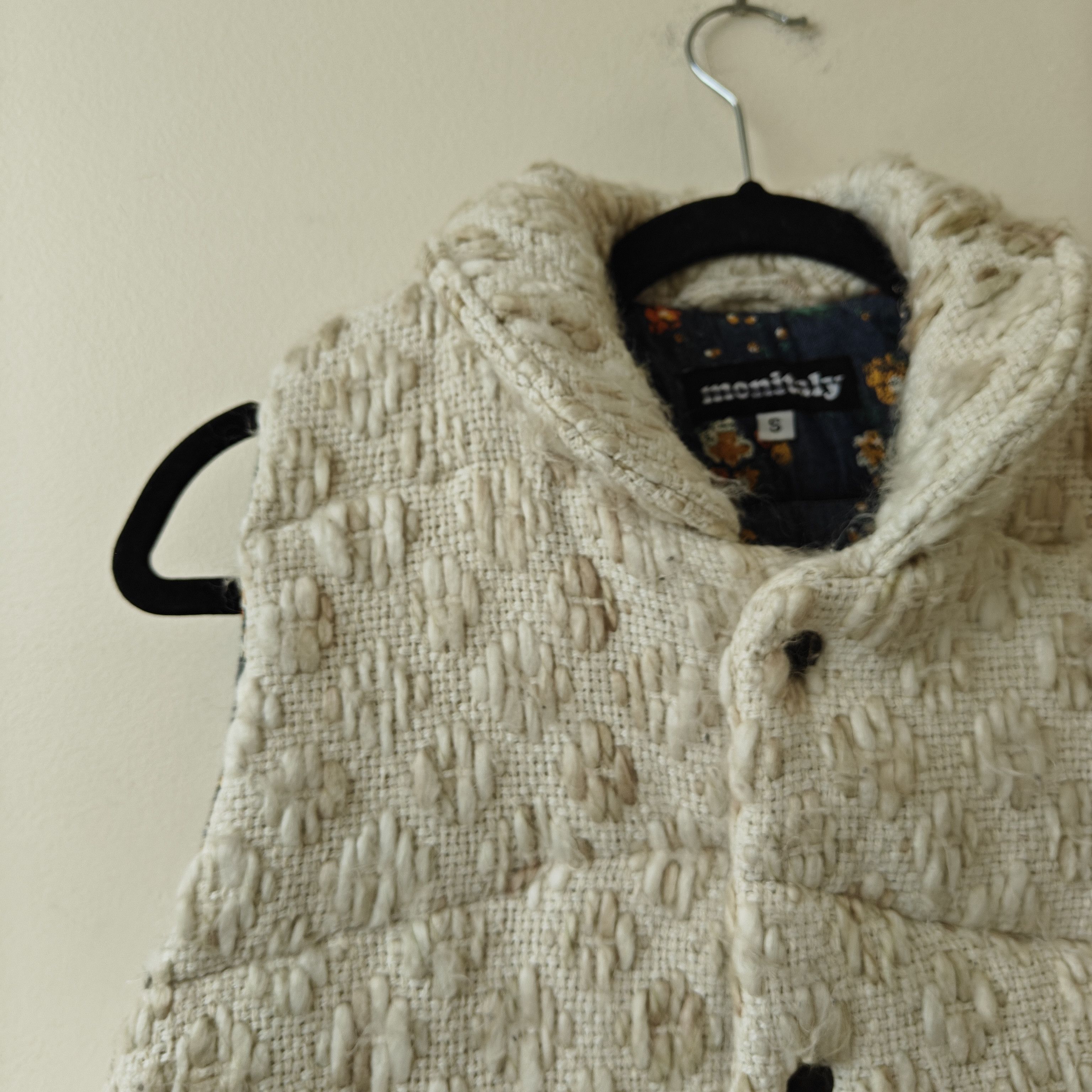 Monitaly rare embroidery puffy hand painted liner vest Size US S / EU 44-46 / 1 - 4 Thumbnail