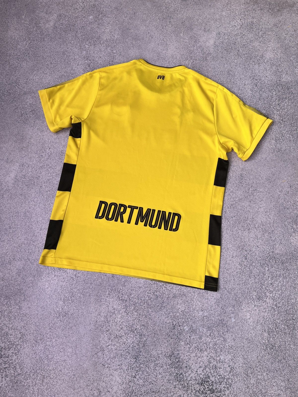 Puma × Vintage Borussia Dortmund Home Kit 17/18 Size US L / EU 52-54 / 3 - 13 Thumbnail