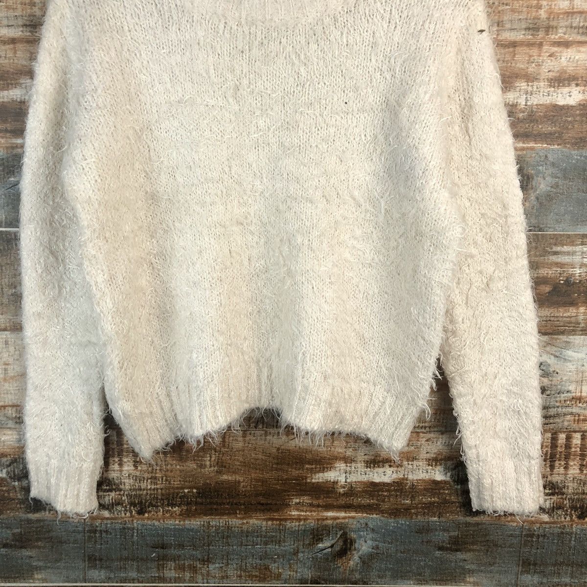 Vintage DL Archives Cream shaggy fur Mohair Knitwear #C027 Size S / US 4 / IT 40 - 6 Thumbnail