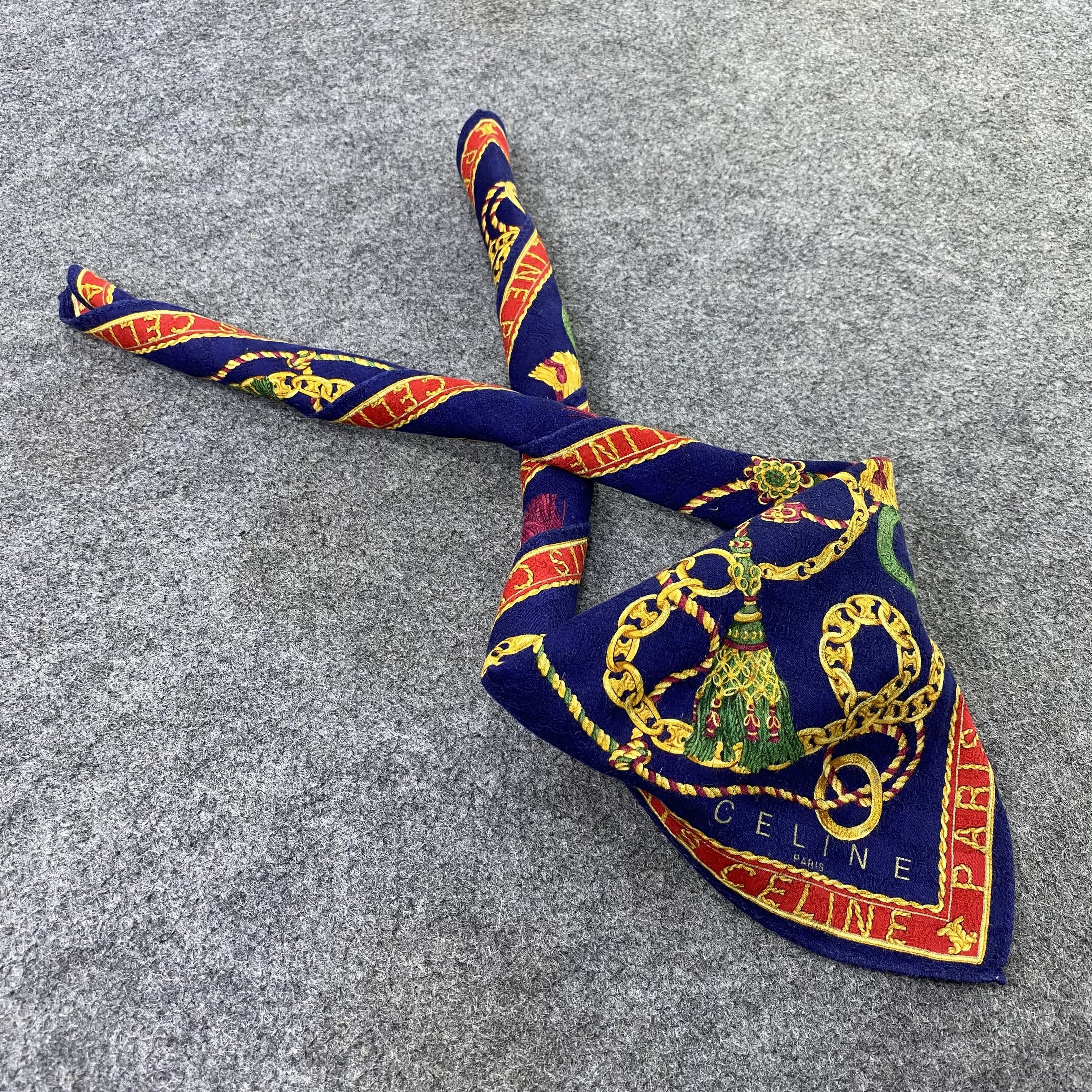 Celine Celine Handkerchief Neckerchief Bandana-B1729 Size ONE SIZE - 1 Thumbnail