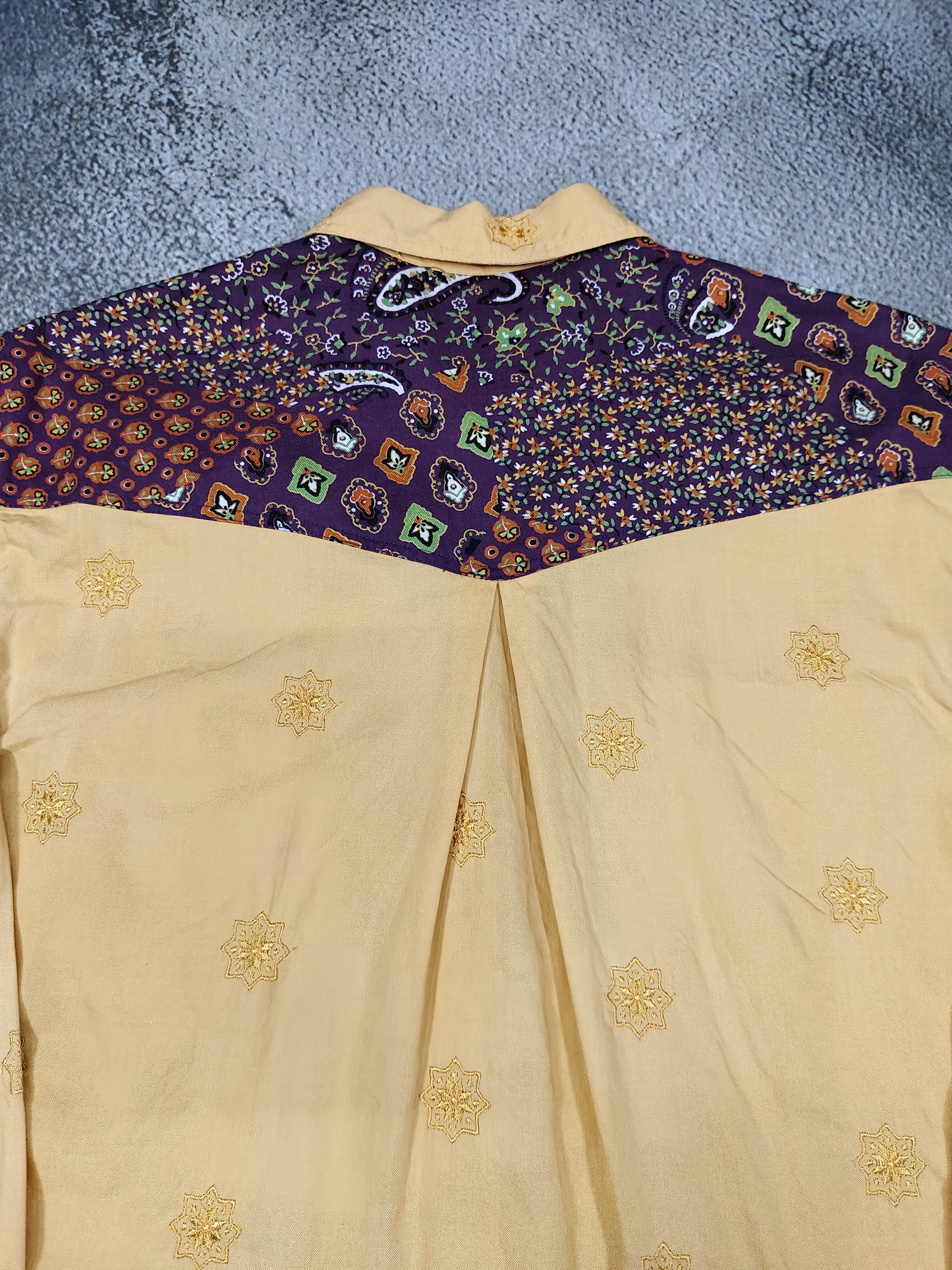 Moschino 90s Moschino- Archive Paisley Bandana Panel Rayon Shirt Size M / US 6-8 / IT 42-44 - 9 Thumbnail