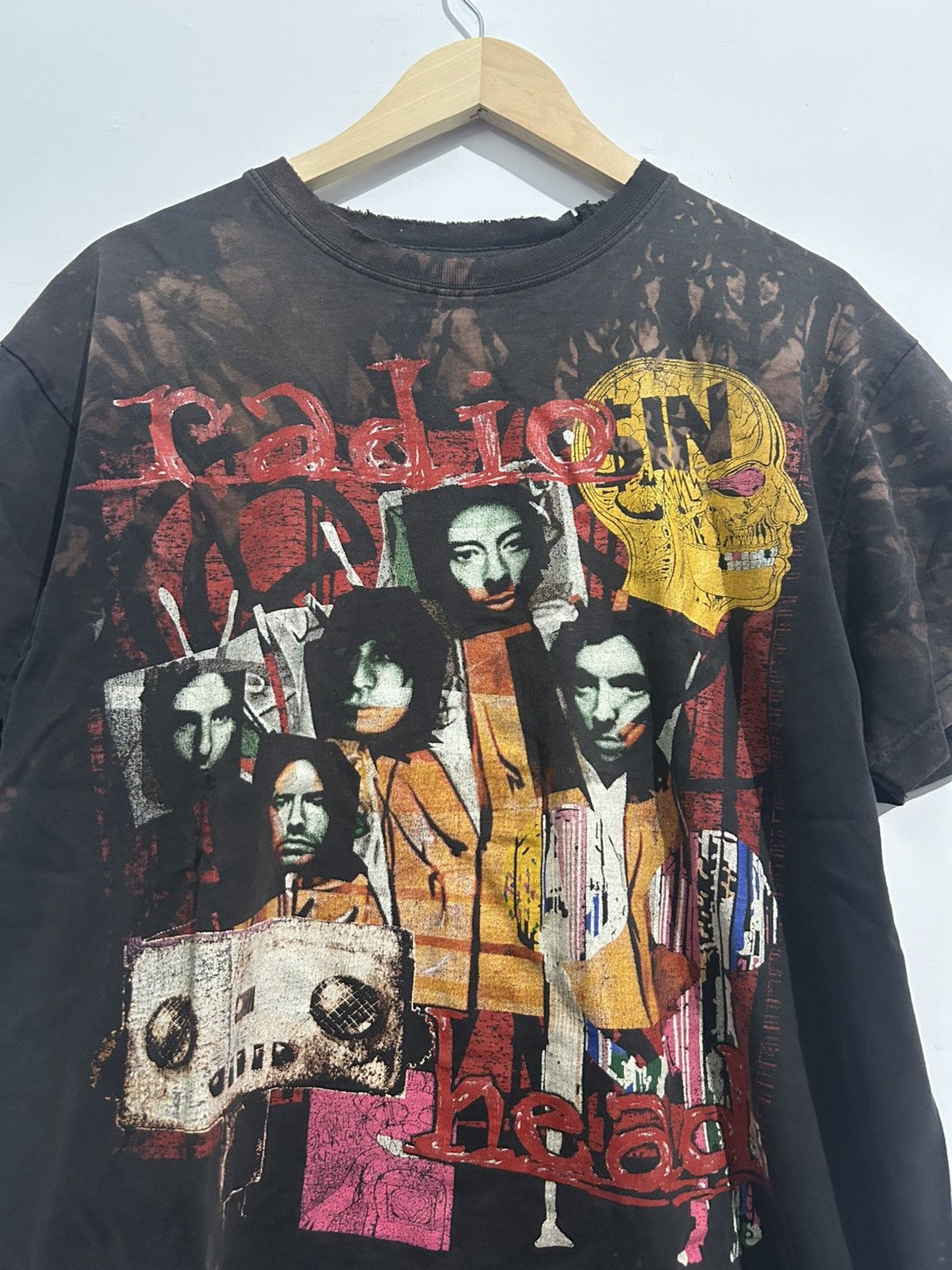 Band Tees Radiohead In Rainbow Parking Lot Bootleg Size US M / EU 48-50 / 2 - 3 Thumbnail