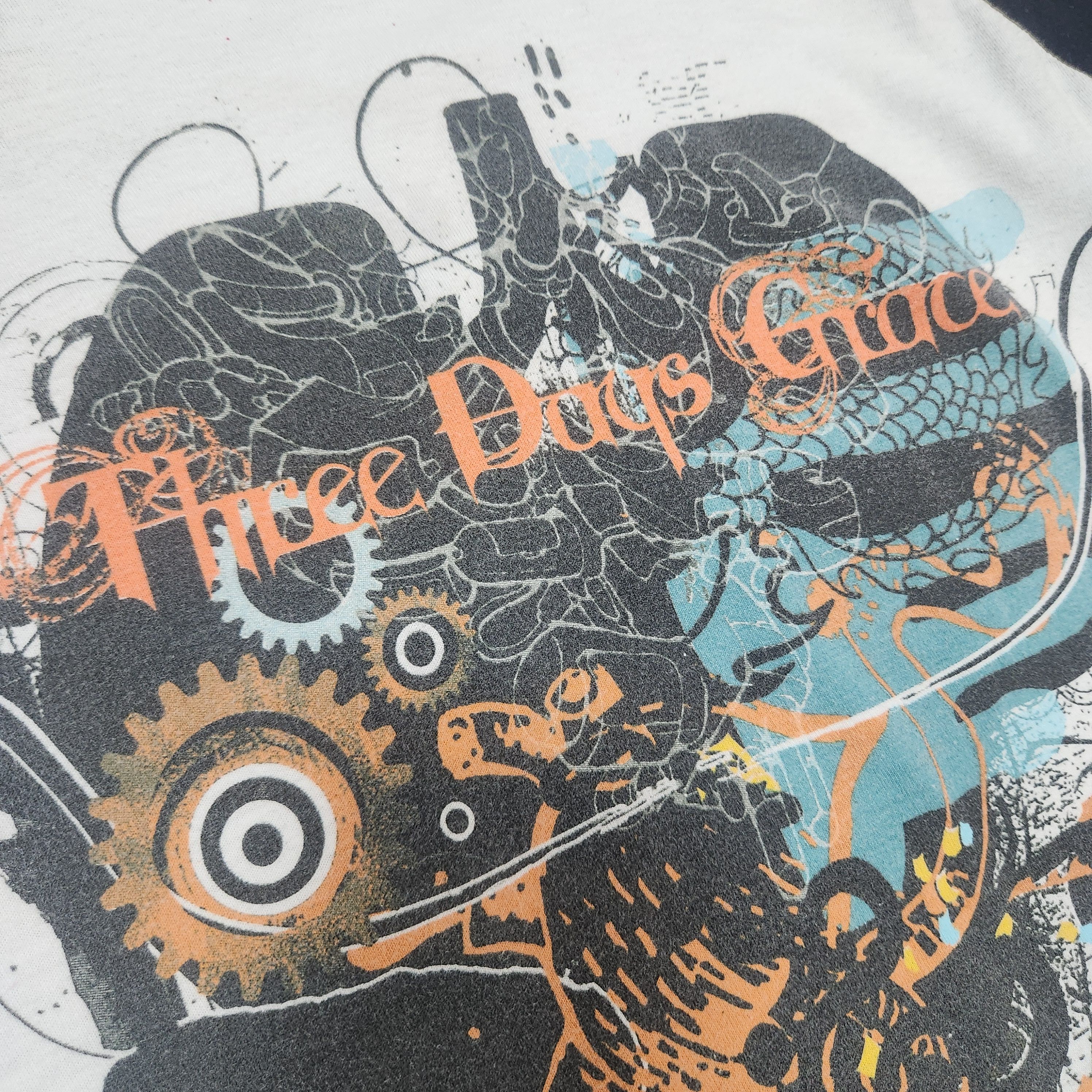 Band Tees Three Days Grace Human Raglan TShirt Size US M / EU 48-50 / 2 - 5 Thumbnail