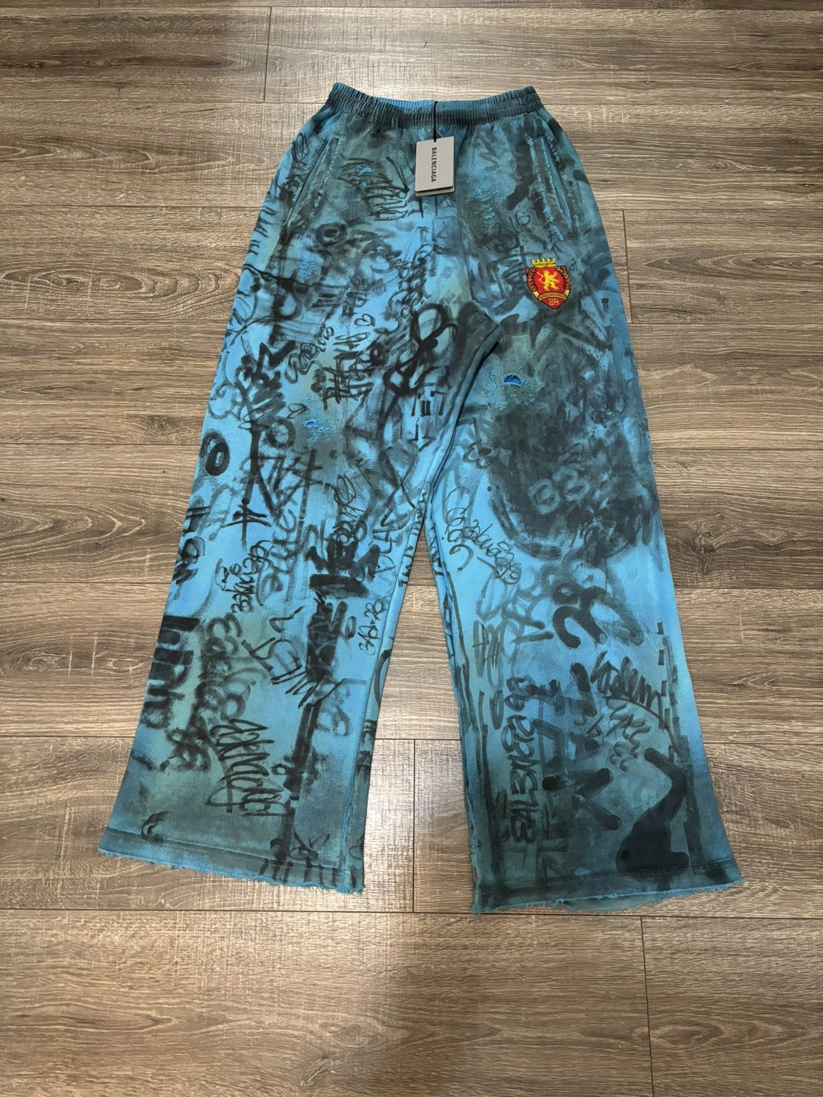 Pre-owned Balenciaga Blue Graffiti Skater Sweatpants