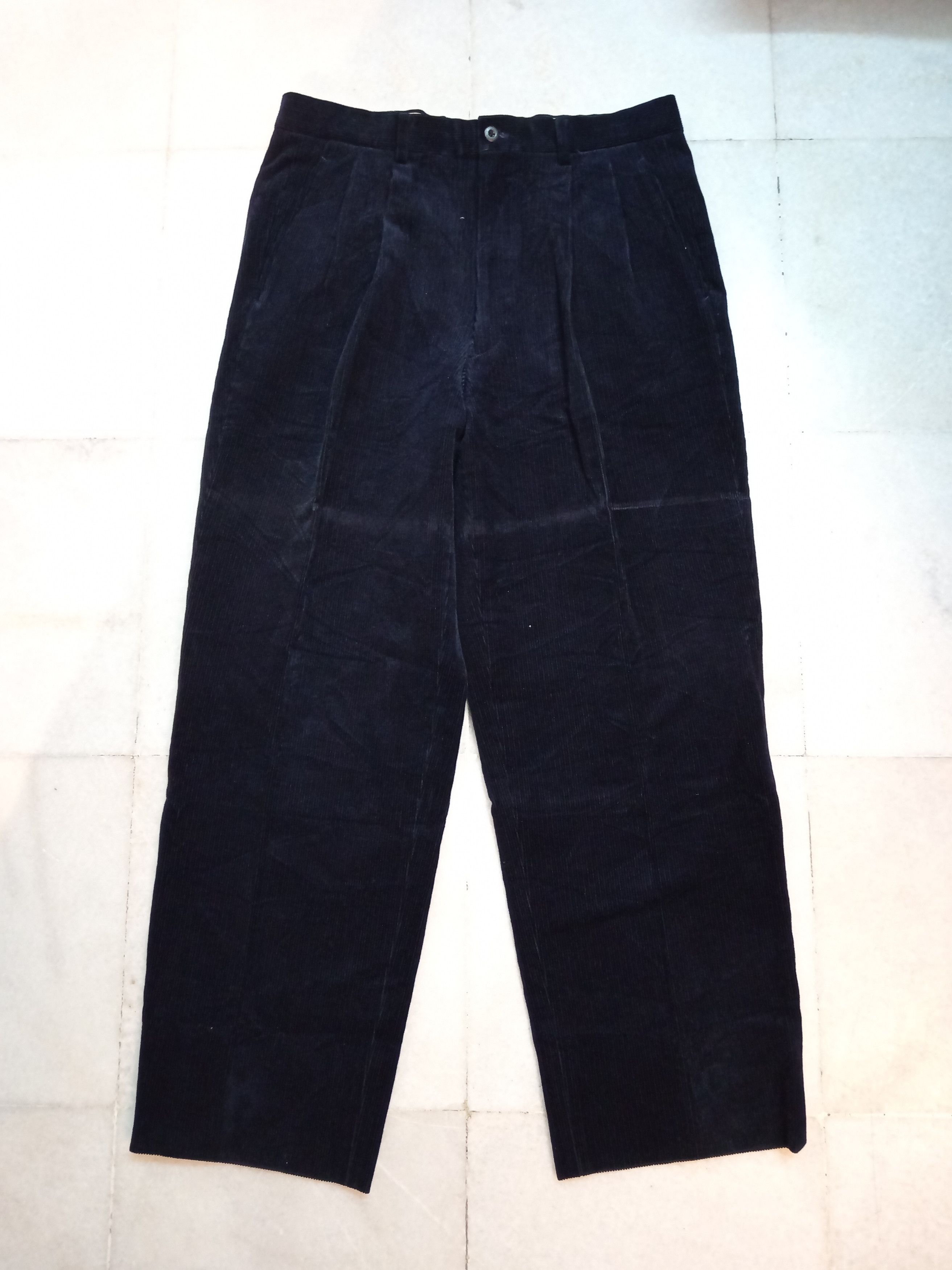 Designer Vintage Burberrys Corduroy Pants Size US 32 / EU 48 - 1 Thumbnail