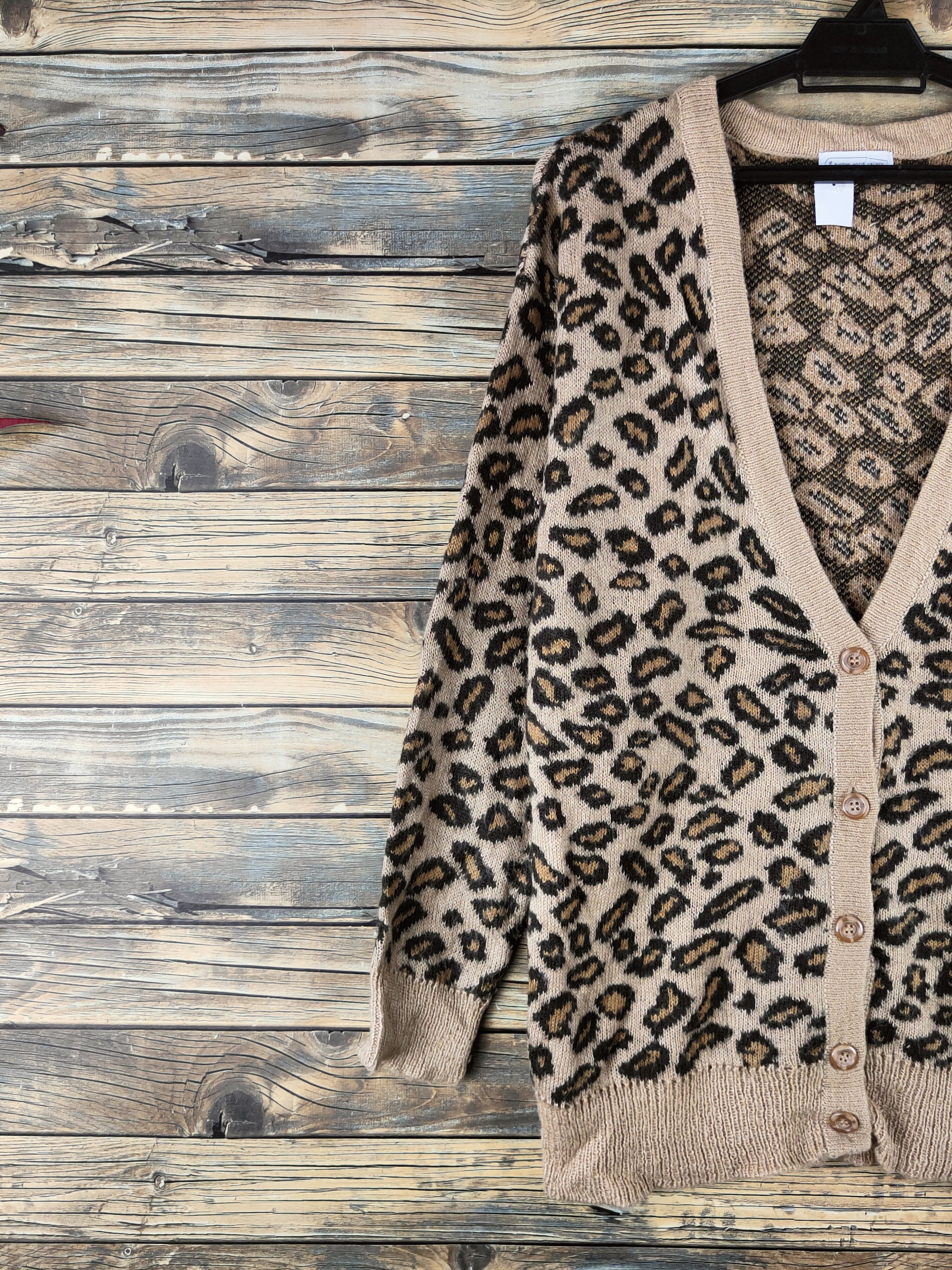 Japanese Brand DL E Hypen World Gallery cheetah Knitwear Cardigan #46-193 Size US M / EU 48-50 / 2 - 3 Thumbnail