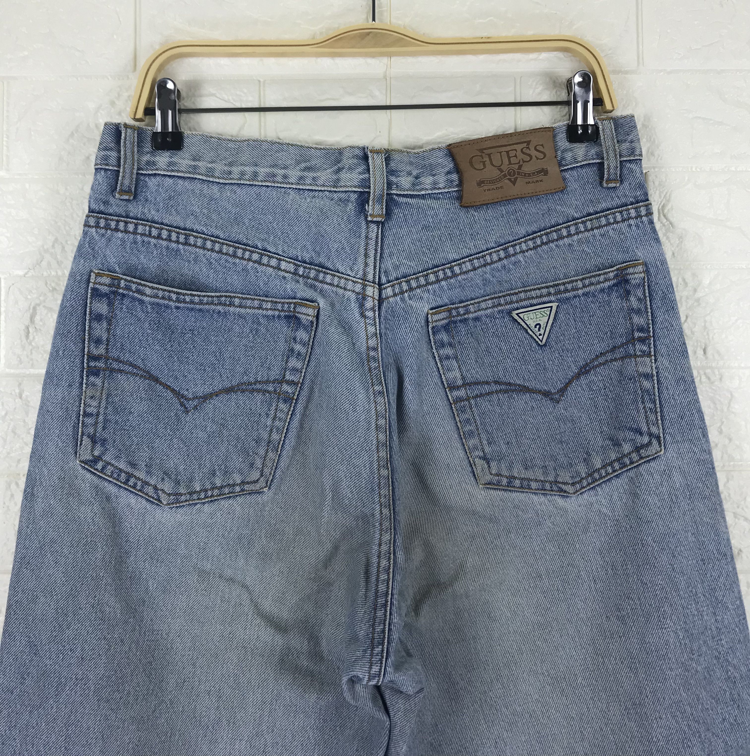 Guess Vintage Guess Blue Wash Jeans Size US 33 - 8 Thumbnail