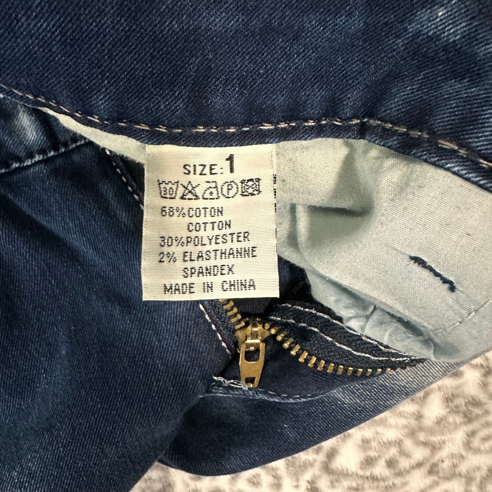 Vintage Vintage Y2k Luice's Acid Wash Embellished Jeans Size 1 Size 27" / US 4 / IT 40 - 8 Thumbnail