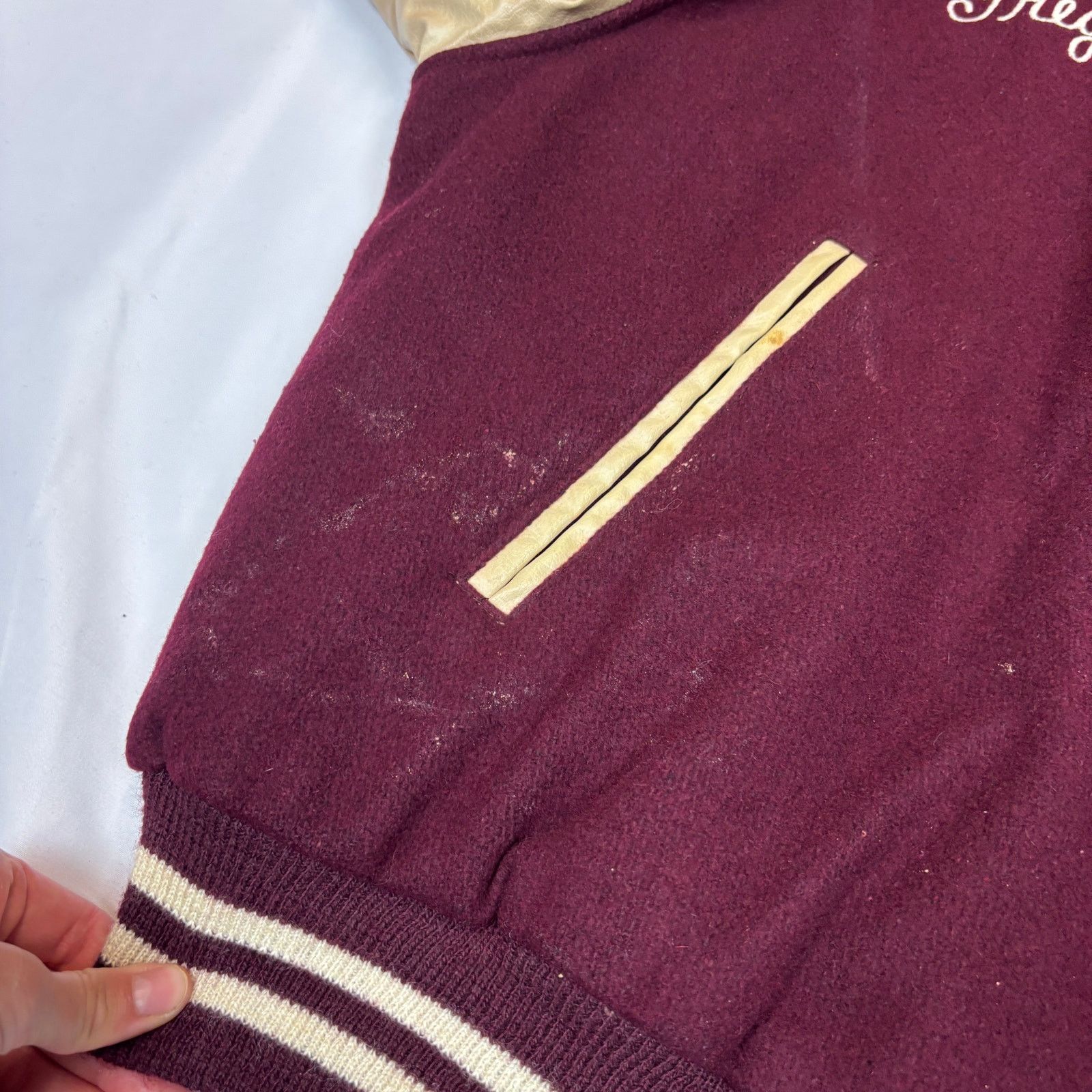 Champion Vintage 60s 1971 Champion Running Man Varsity Jacket XL Size US XL / EU 56 / 4 - 12 Thumbnail