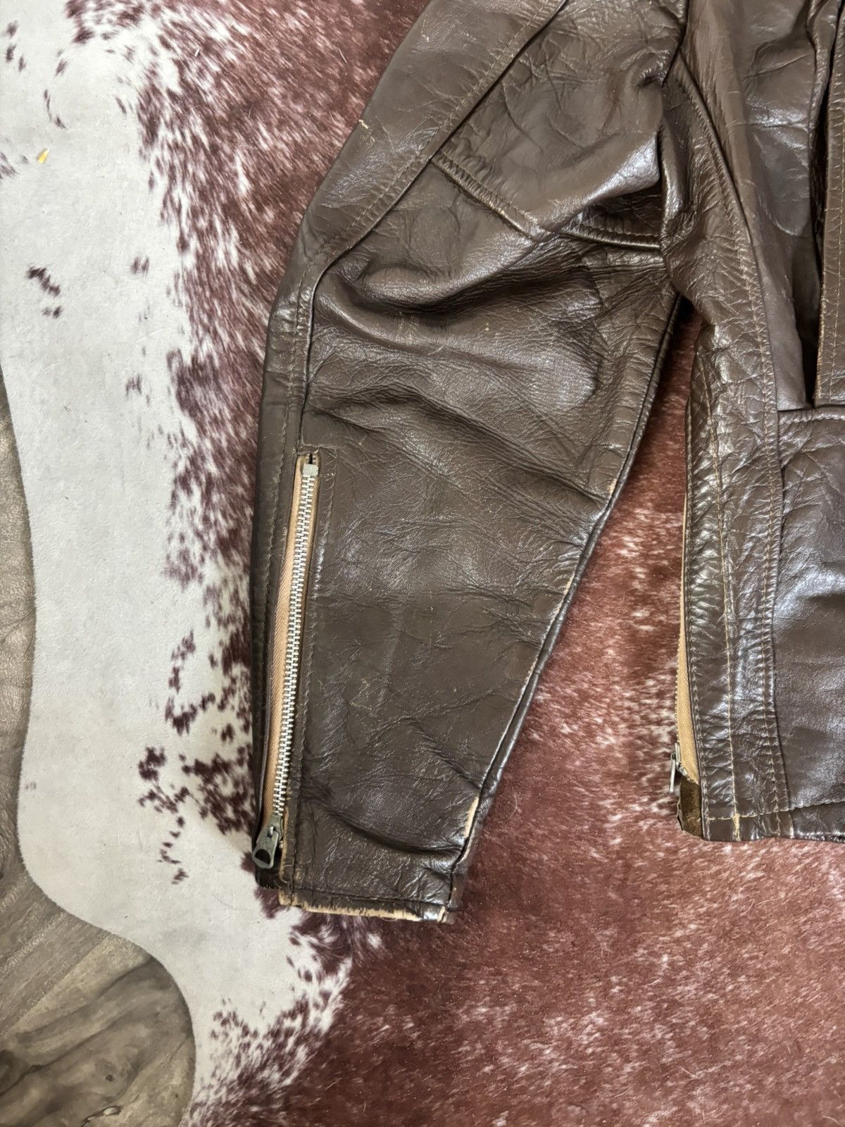 Vintage 60’s 70’s VINTAGE MENS BROWN LEATHER CAFE MOTORCYCLE JACKET Size US M / EU 48-50 / 2 - 9 Thumbnail