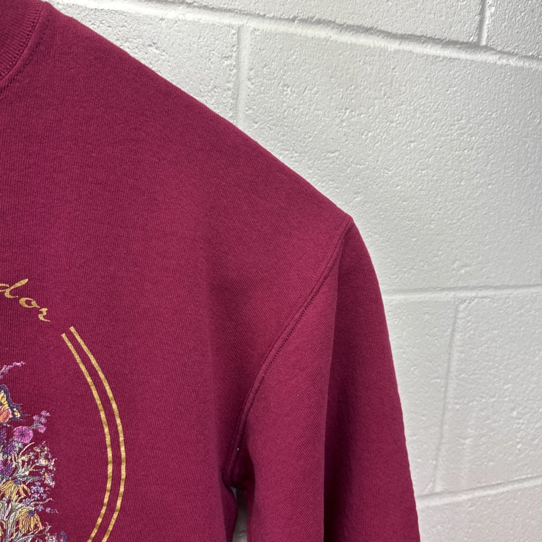 Fruit Of The Loom VINTAGE Fruit of the Loom Sweatshirt Crew Neck Large Red Michigan Barn Butterfly Graphic Print Unisex Adults 90s Grunge Fashion Size US L / EU 52-54 / 3 - 7 Thumbnail