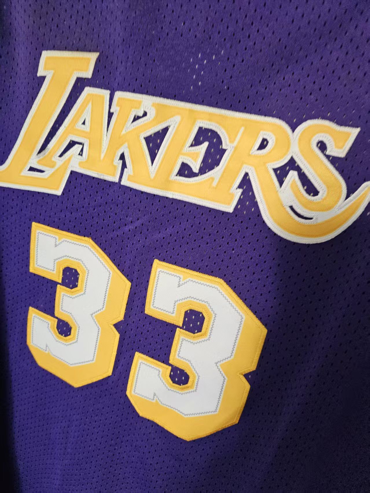 NBA Los Angeles Lakers 33 Abdul-Jabbar Jersey Stitched Purple Size US M / EU 48-50 / 2 - 3 Thumbnail